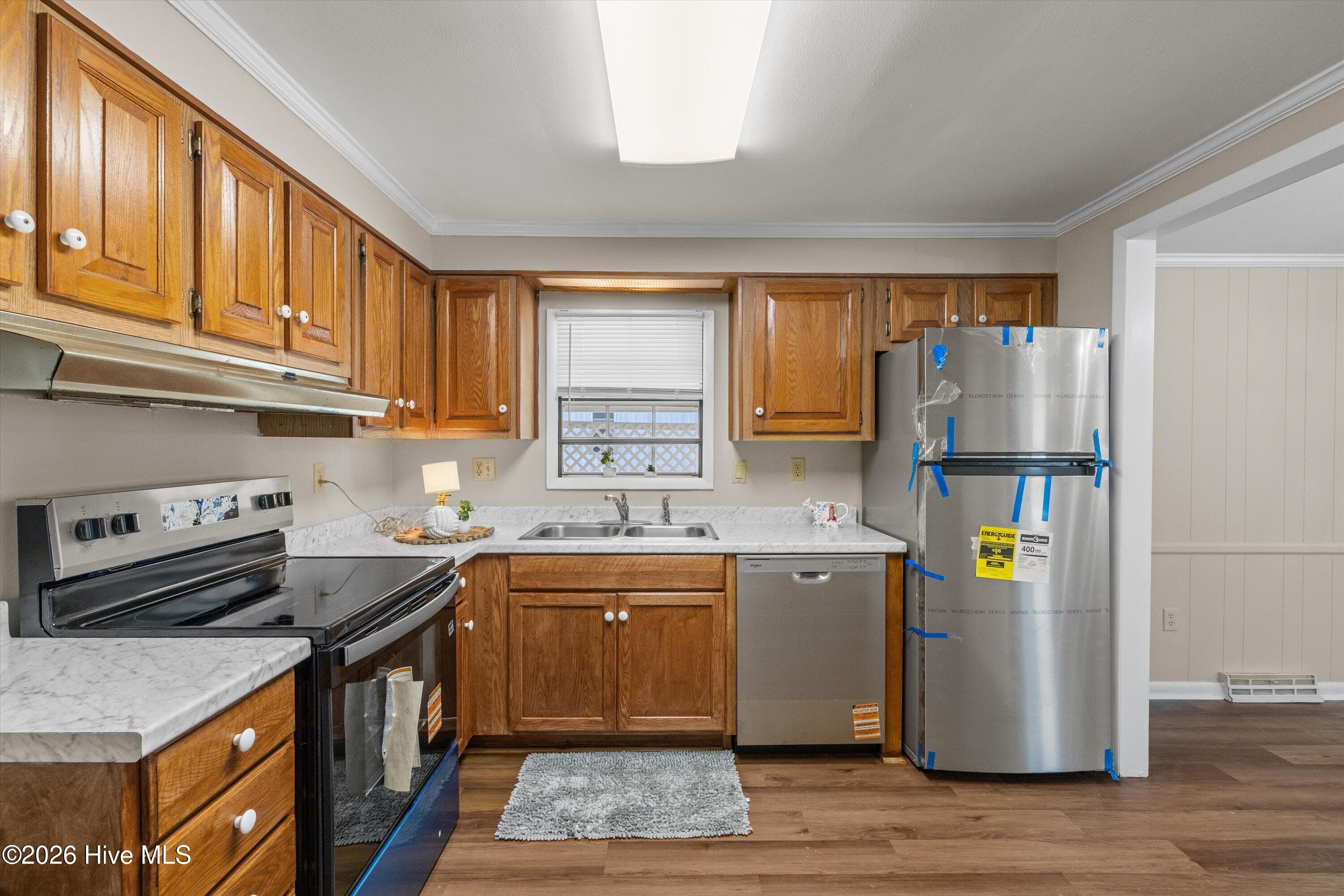 large kitchen - 107 Constitution Avenue, Martinez, GA 30907