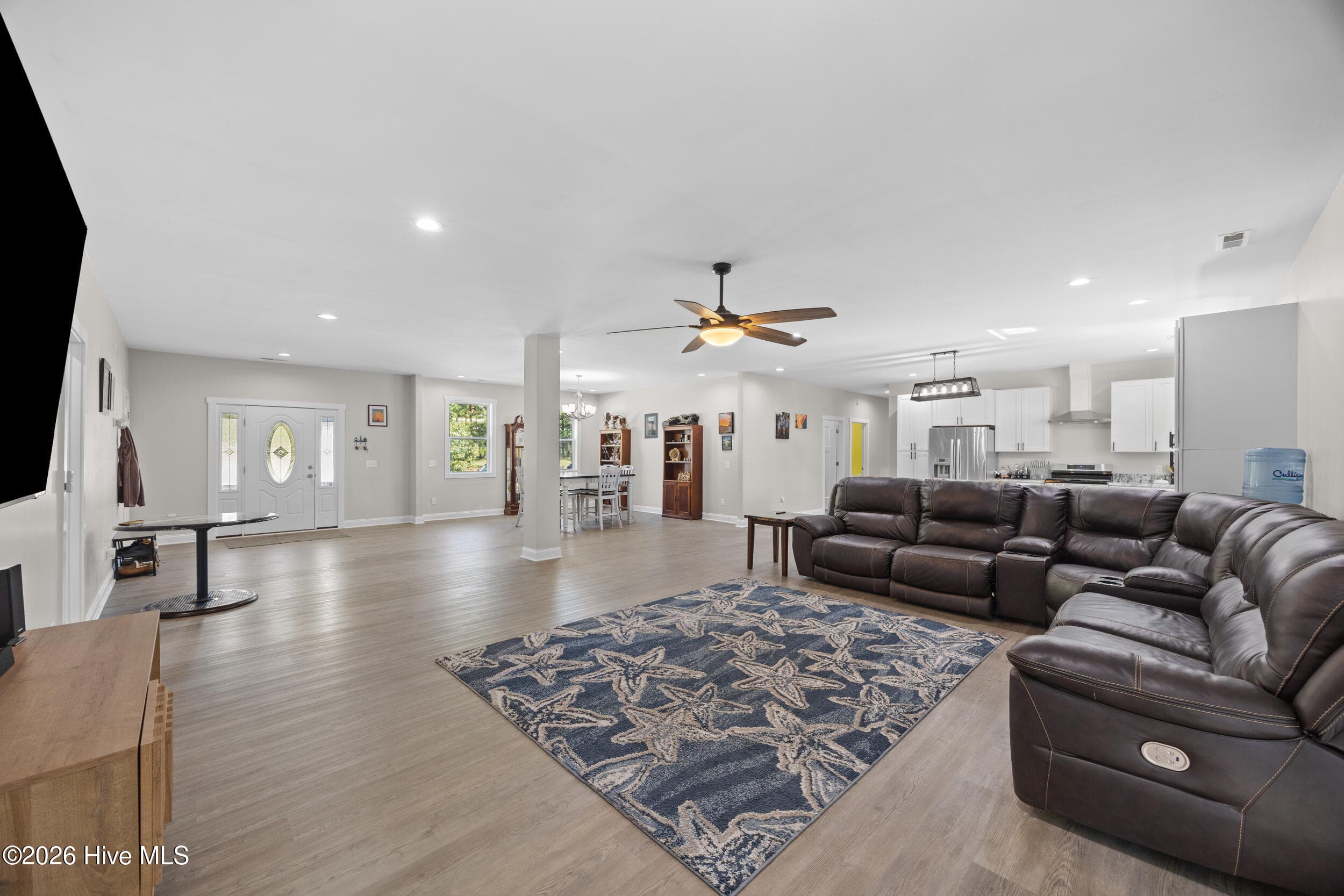 Single Family Residence at 469 West Firetower Road, Swansboro, NC 28584, photo 12 of 56