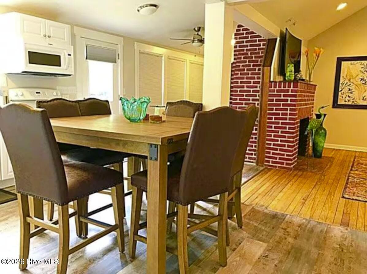 227 Colonial Beach Road, Jarvisburg, NC 27947