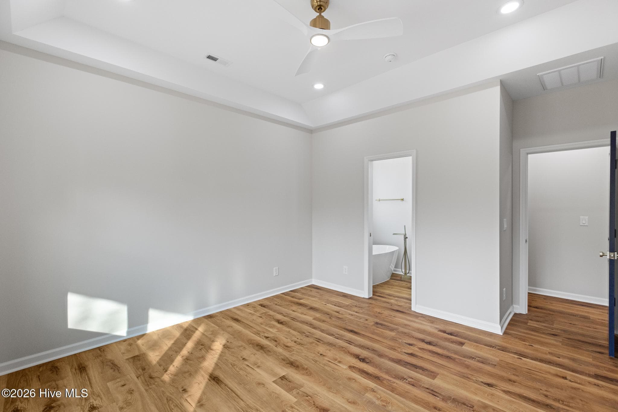 SIMILAR HOME - 402 Wade Drive, Richlands, NC 28574