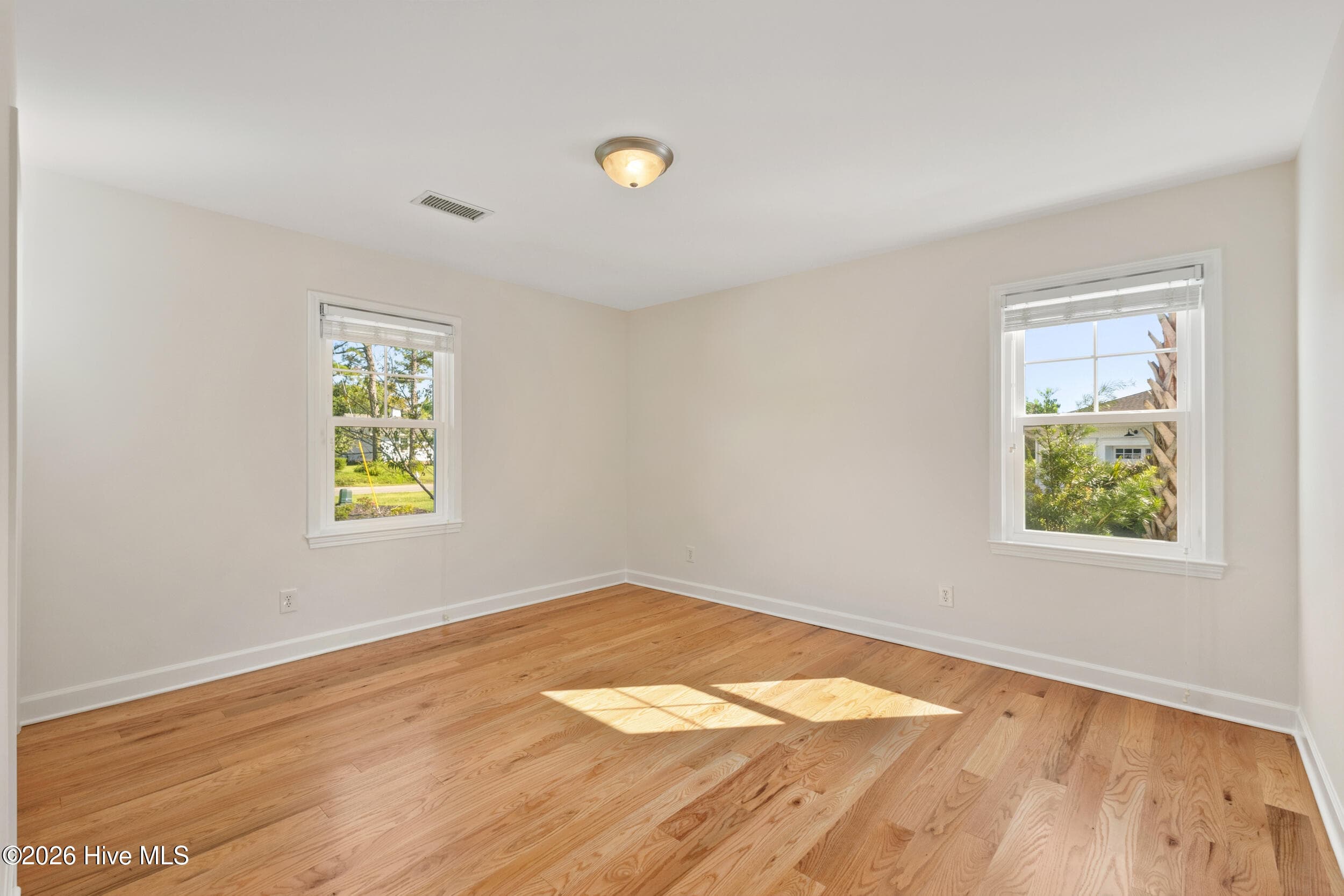 Single Family Residence at 310 Bretonshire Road, Wilmington, NC 28405, photo 36 of 74