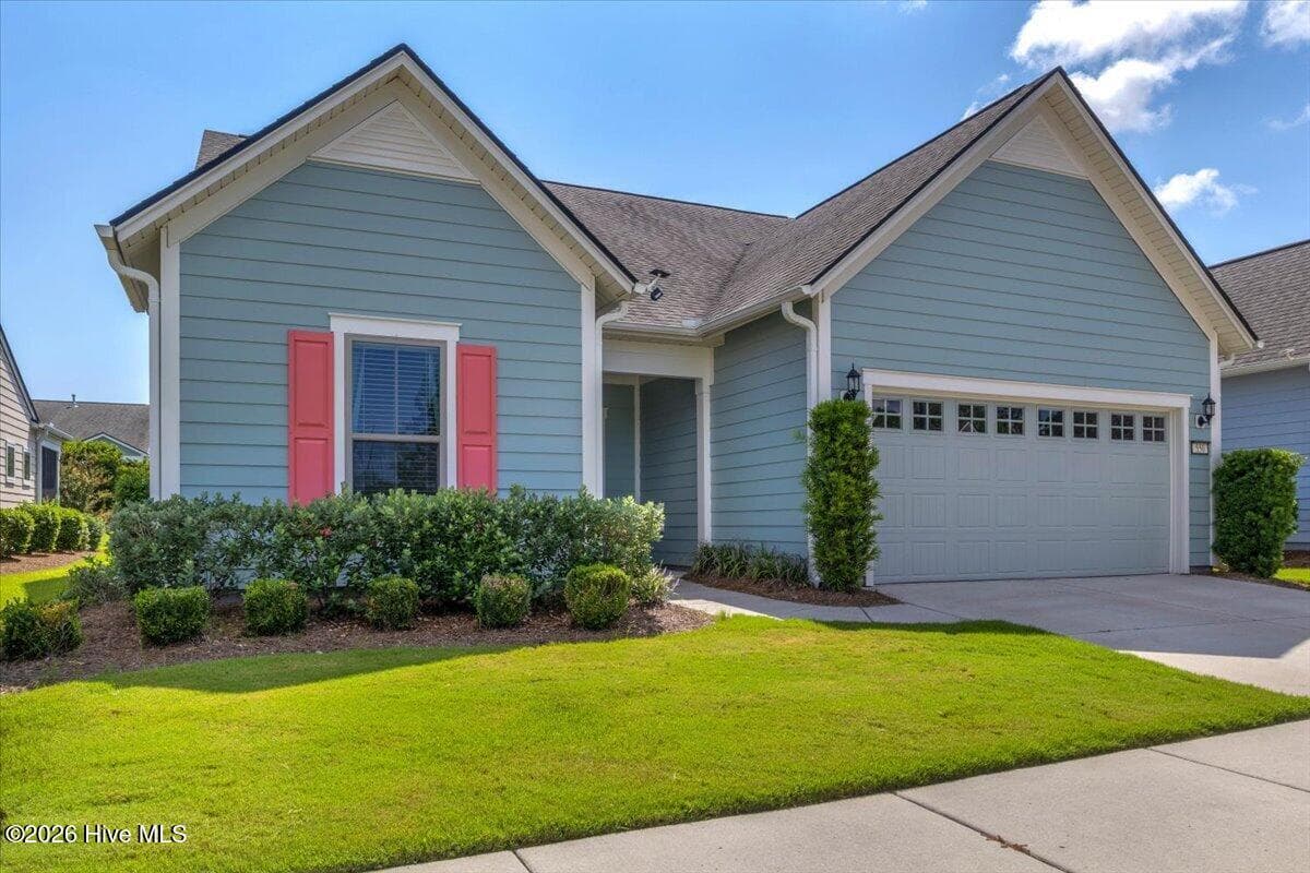 Single Family Residence at 550 Lyrebird Avenue, Wilmington, NC 28412, photo 13 of 78
