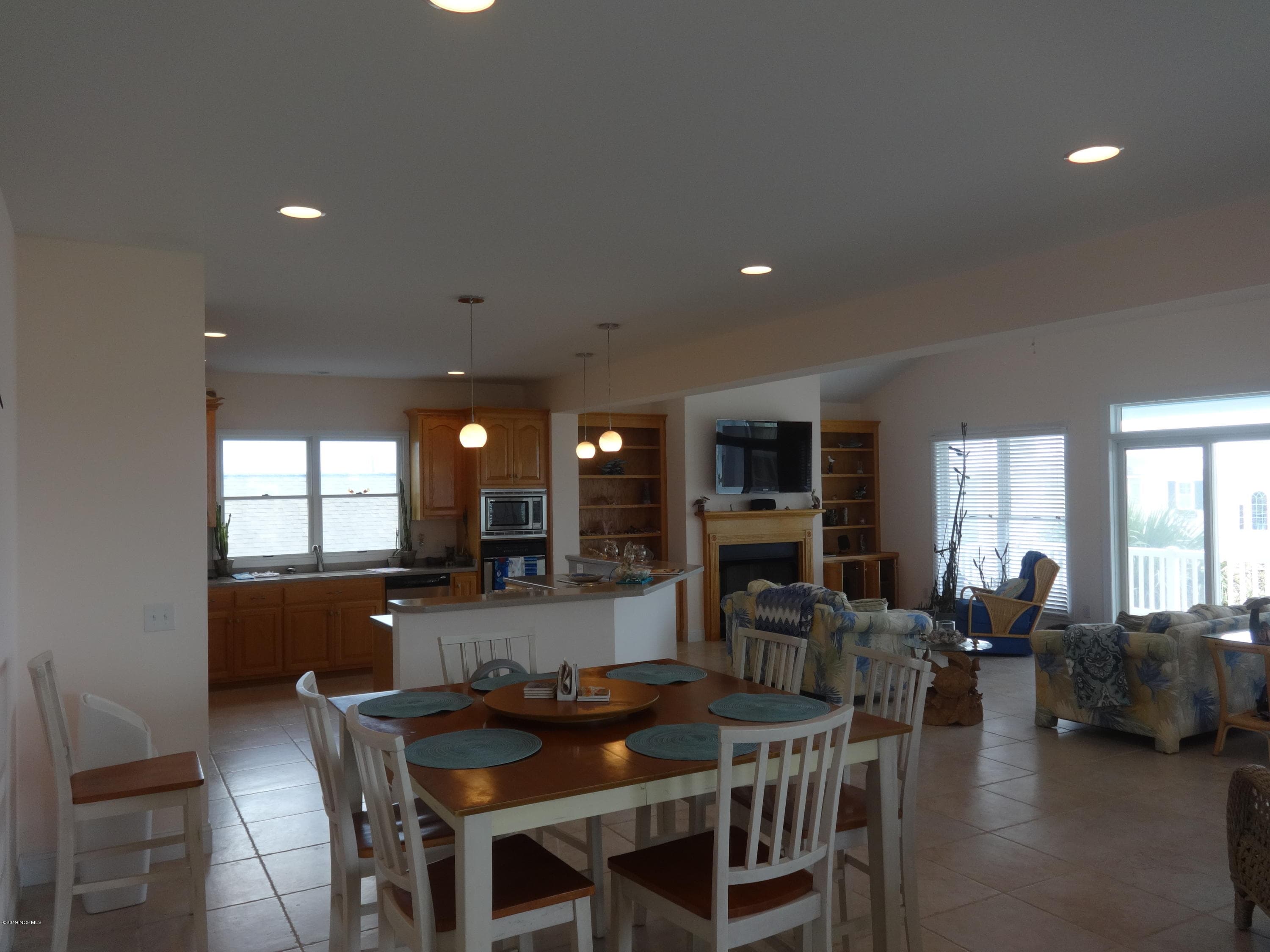 Single Family Residence at 413 Fort Fisher Boulevard N, Kure Beach, NC 28449, Kure Beach, photo 11 of 77