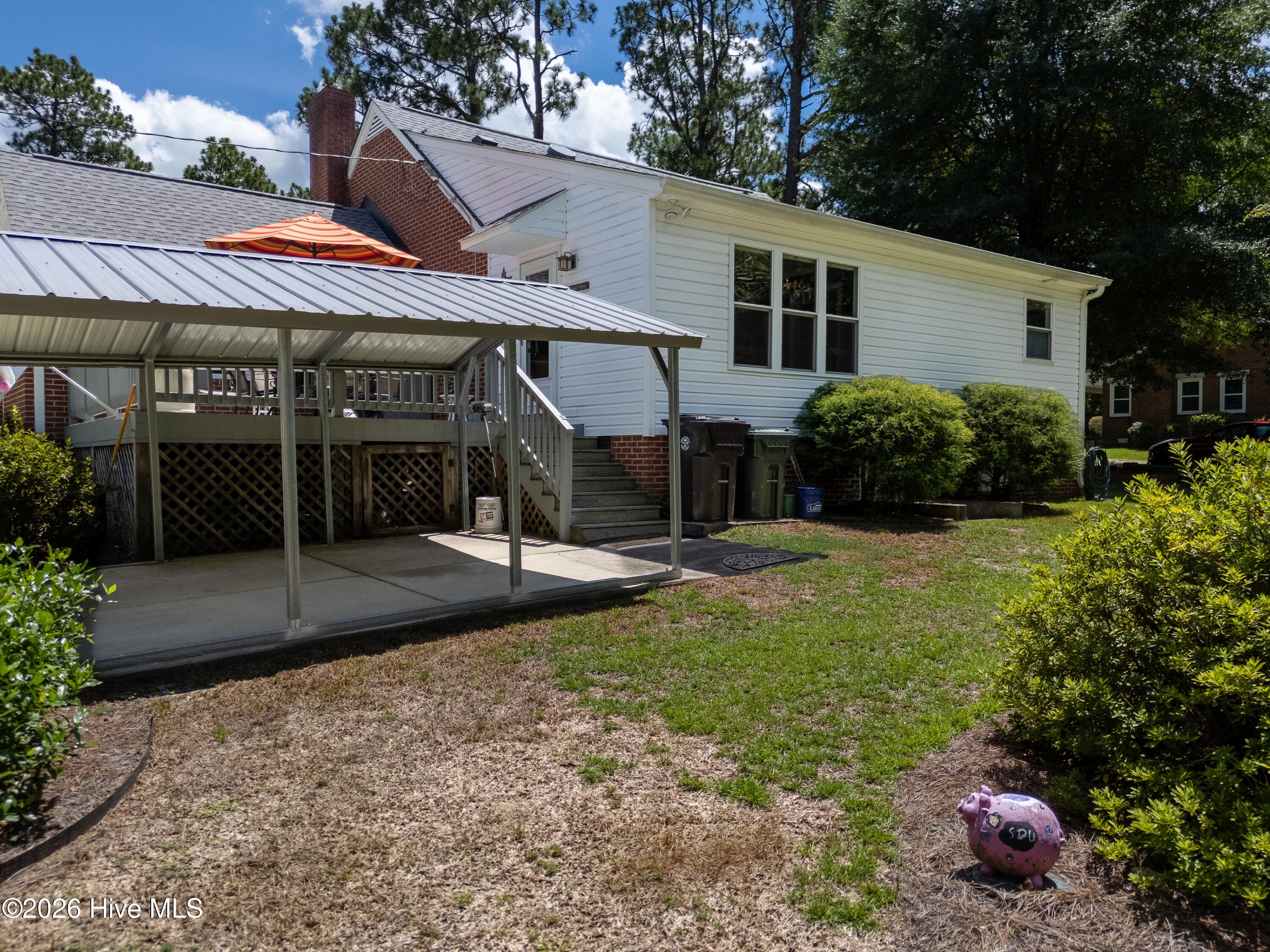 Single Family Residence at 1301 N Poplar Street, Aberdeen, NC 28315, photo 15 of 59