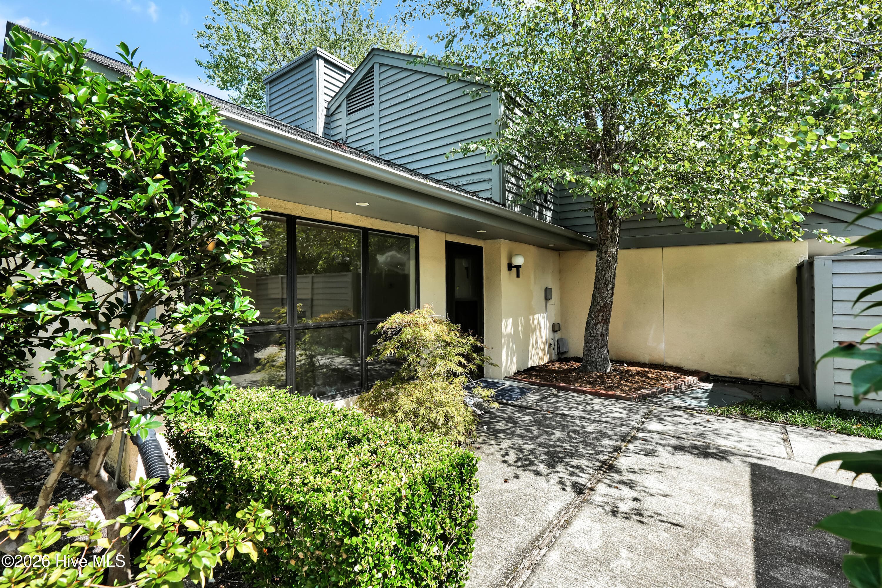 Townhouse at 1433 Villa Place E, Wilmington, NC 28409, photo 46 of 53