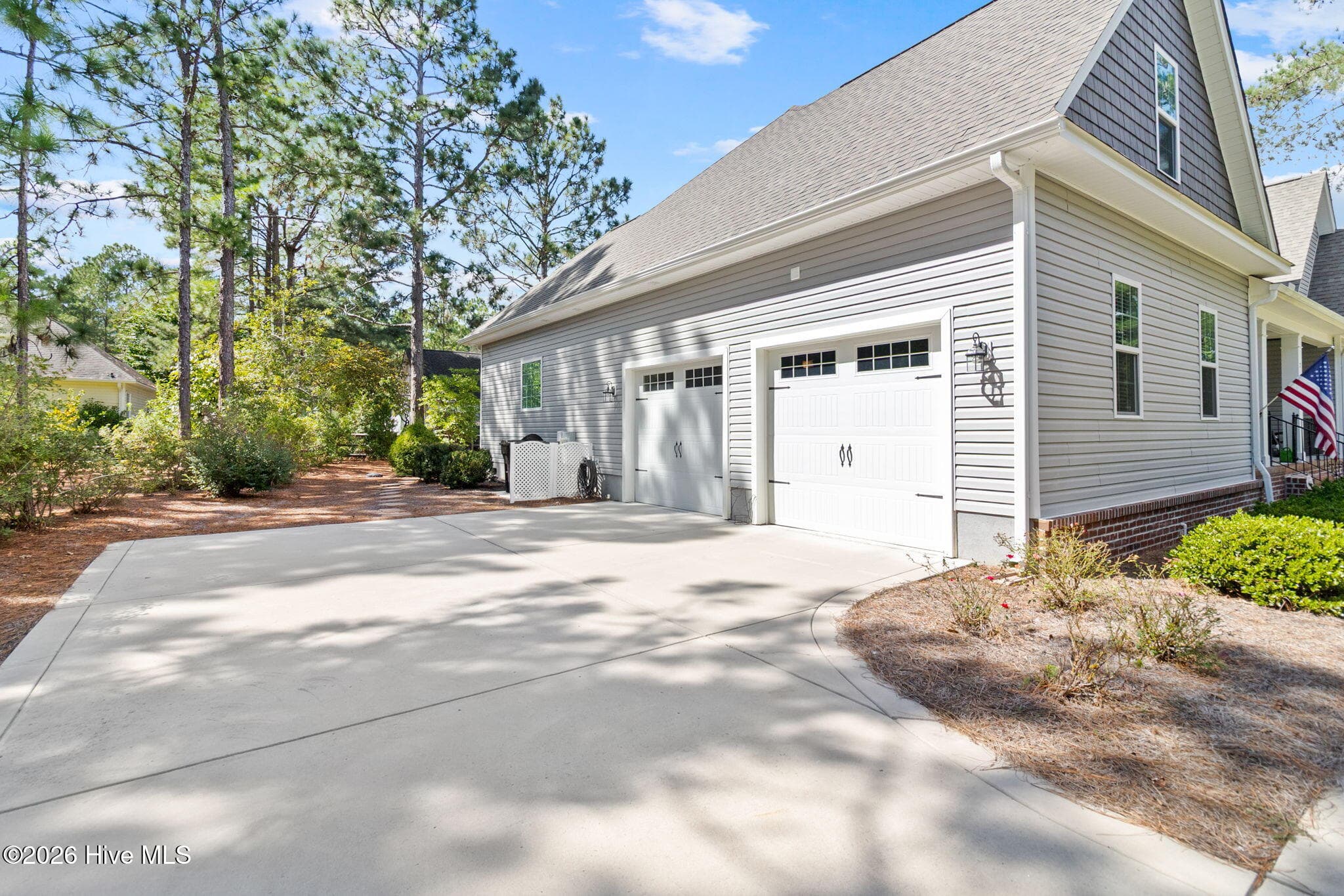 Single Family Residence at 2 Macon Lane, Pinehurst, NC 28374, photo 8 of 46