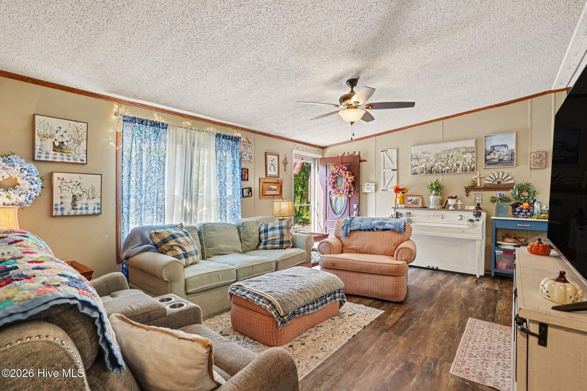 Manufactured Home at 1772 Highway 57 N, Little River, SC 29566, photo 8 of 33