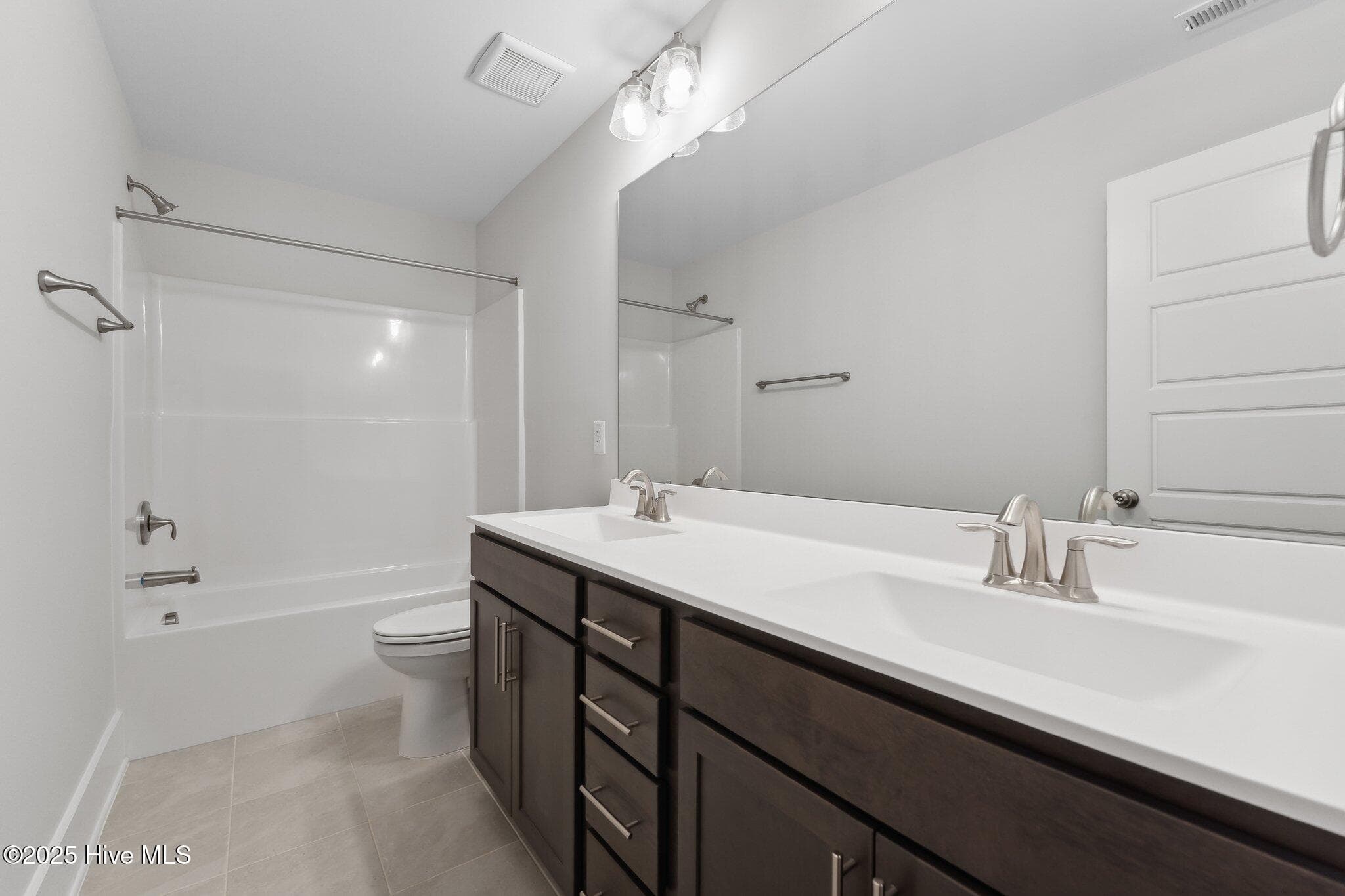 Single Family Residence at 1016 Doe Place, Wilmington, NC 28409, photo 28 of 36