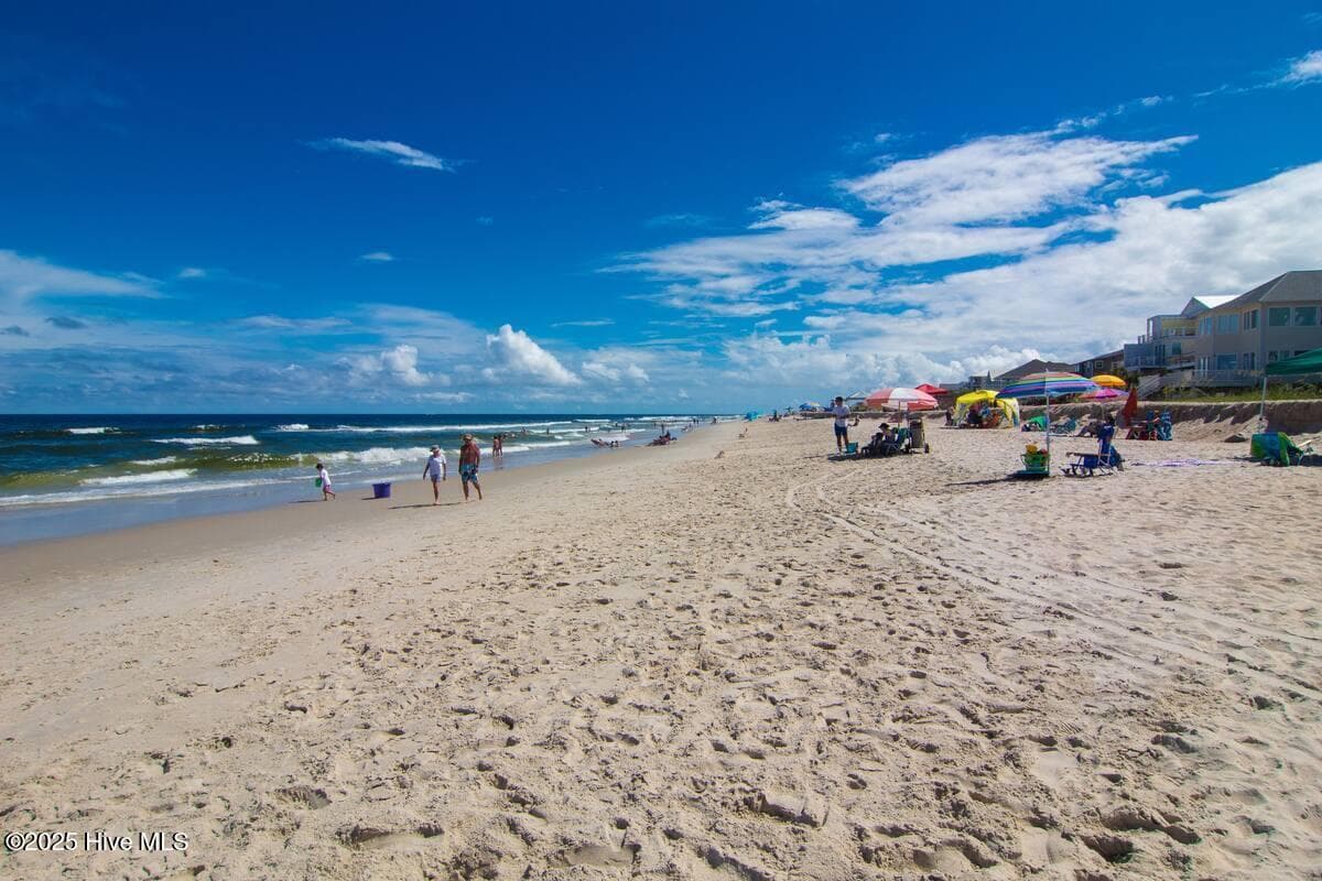 Condominium at 1601 Carolina Beach Avenue N Unit 15-B, Carolina Beach, NC 28428, Carolina Beach, photo 9 of 25