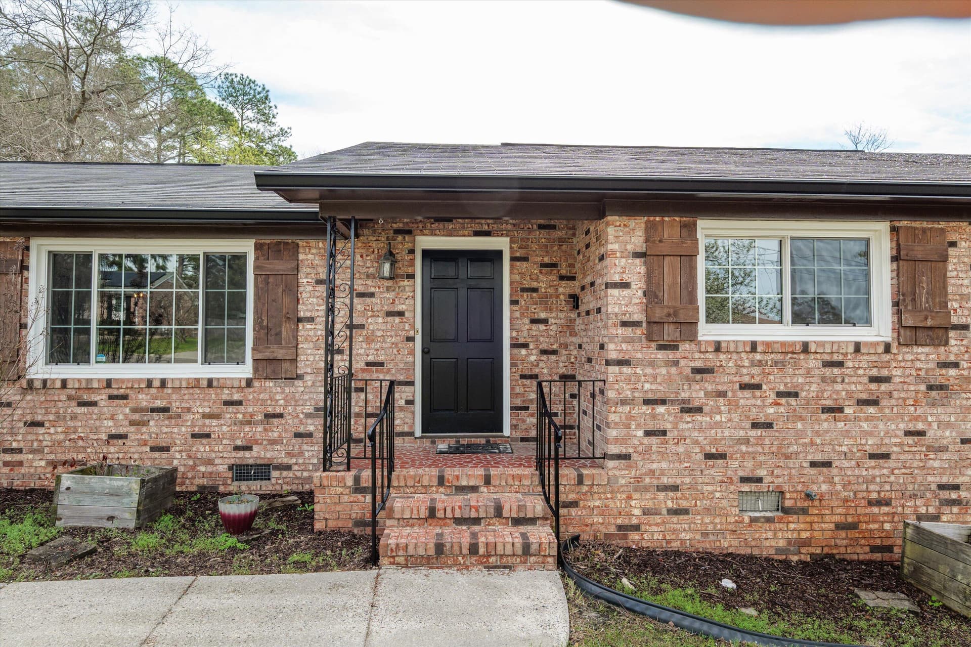 Single Family Residence at 3414 Sutton Place, Augusta, GA 30906, photo 6 of 51