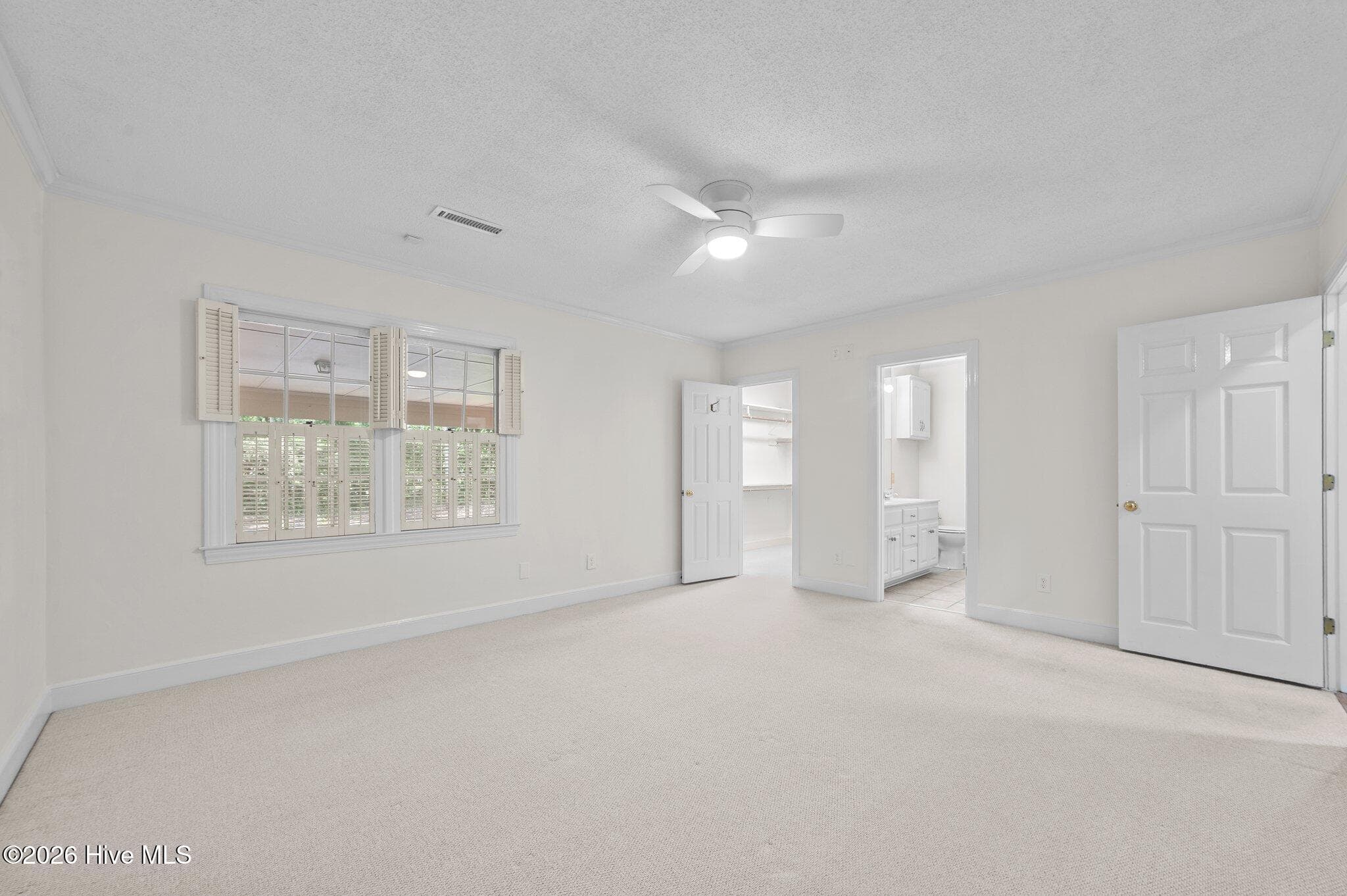 Townhouse at 809 Greenbriar Road, Kinston, NC 28501, photo 34 of 47