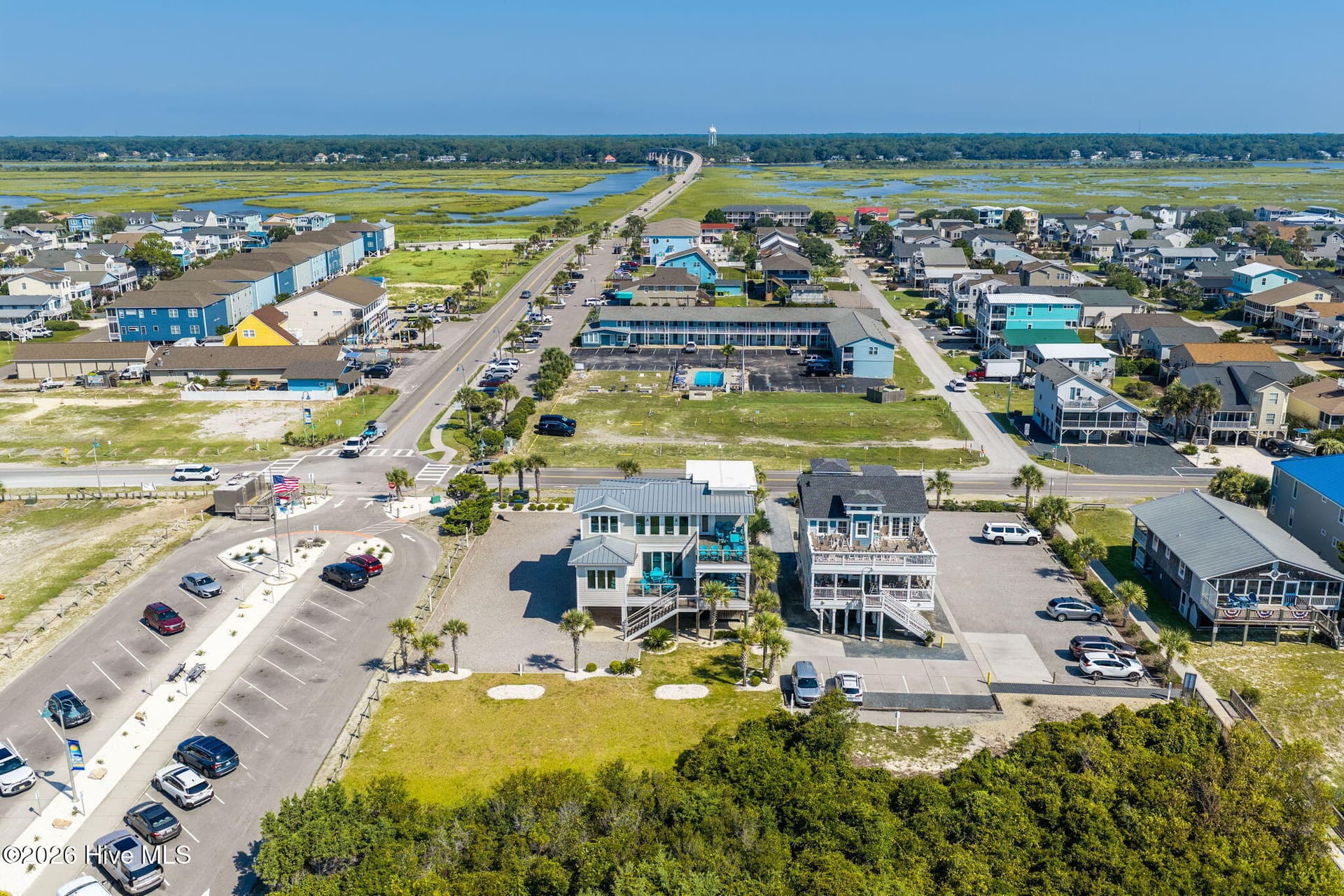 Single Family Residence at 2016 Manor Parc Drive, Calabash, NC 28467, photo 118 of 127