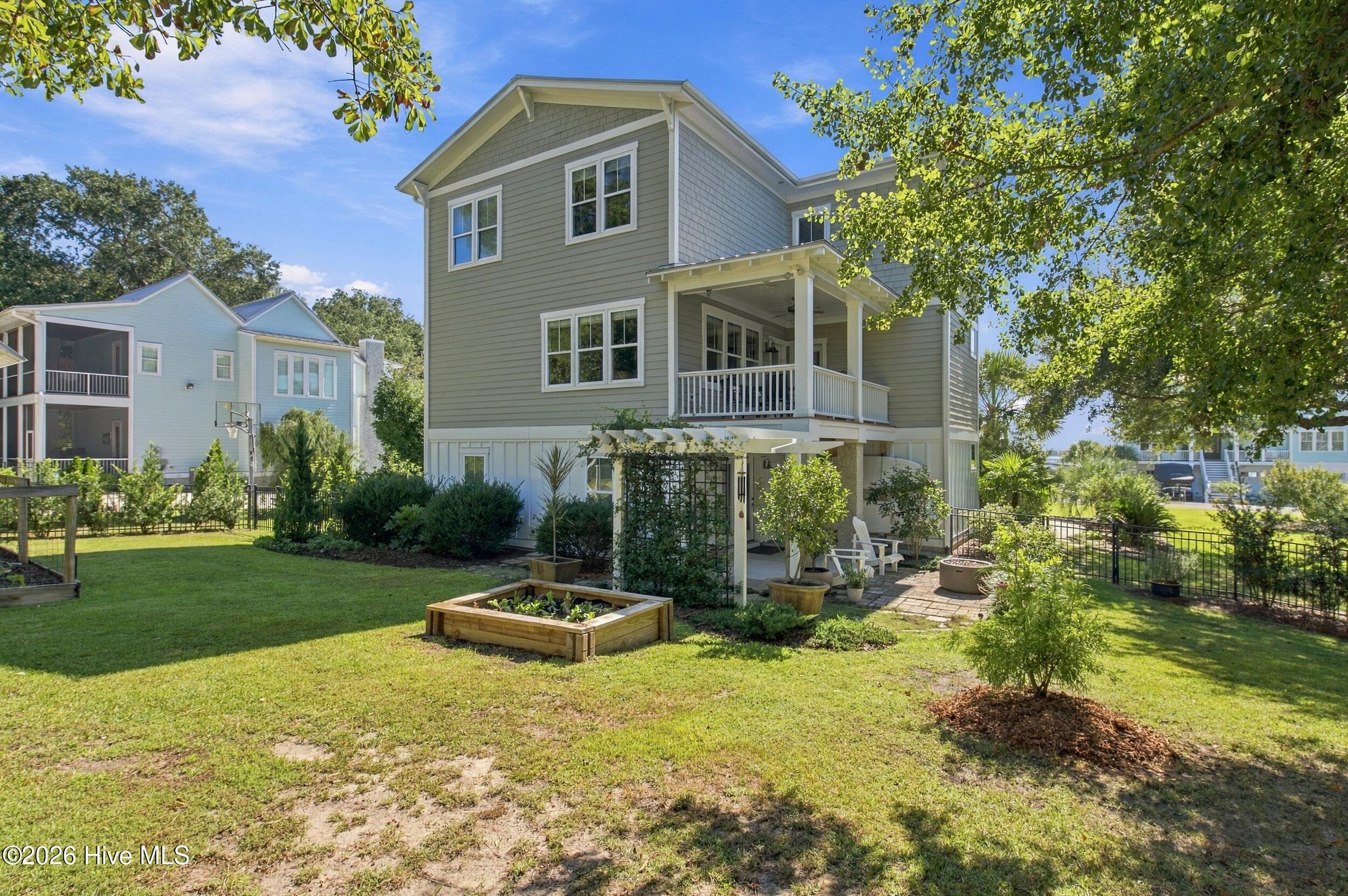 Single Family Residence at 161 Hammock Watch Way, Hampstead, NC 28443, photo 58 of 64