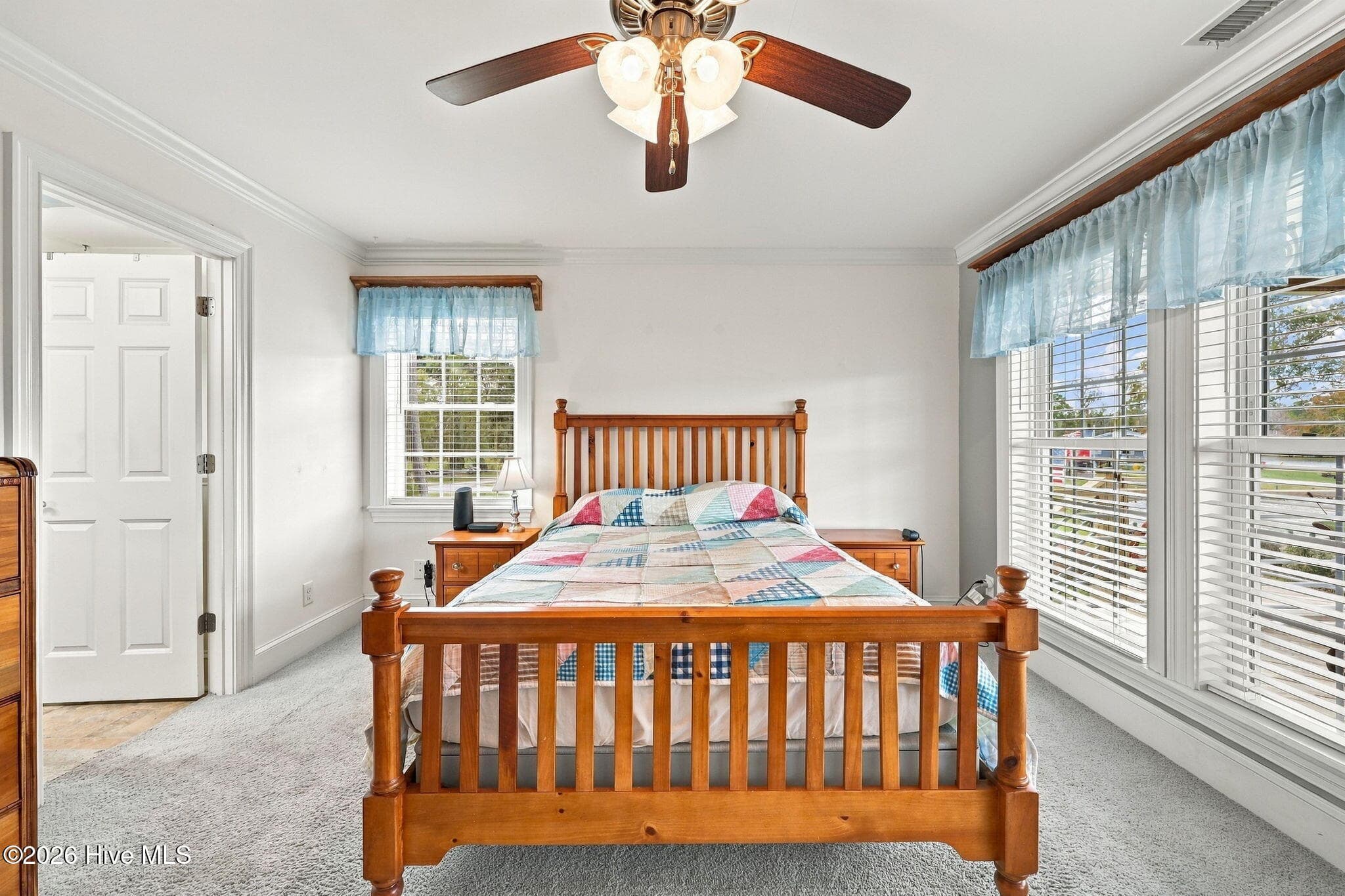 Single Family Residence at 127 Dickinson Road, Chocowinity, NC 27817, photo 25 of 56