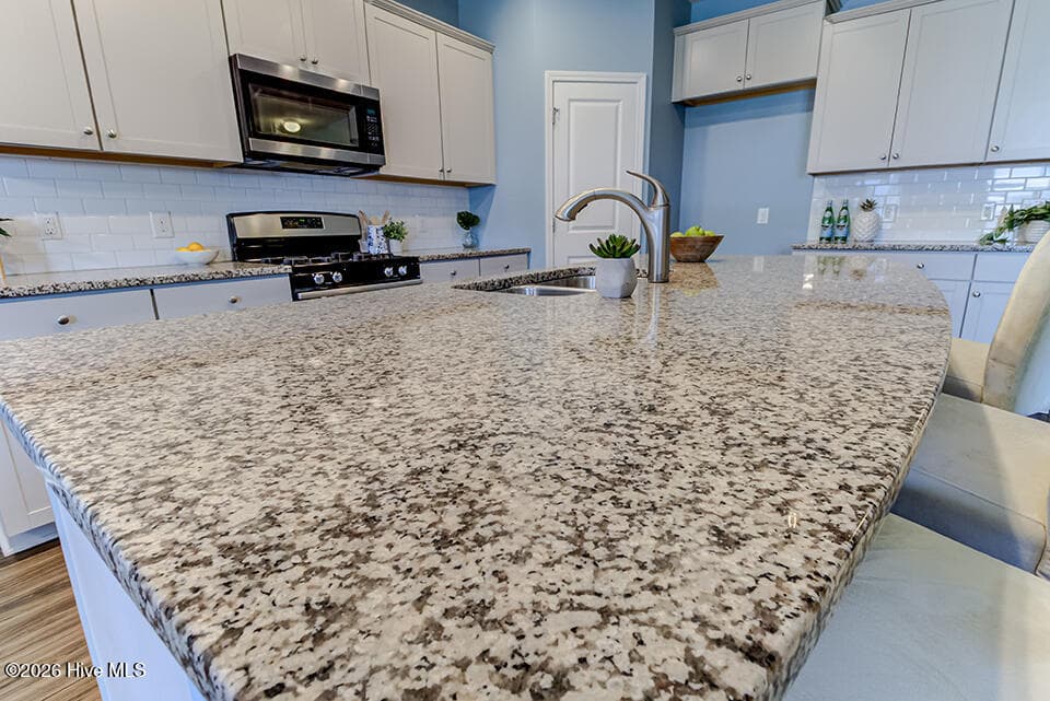 Single Family Residence at 5115 Fortuna Drive, Leland, NC 28451, photo 7 of 51