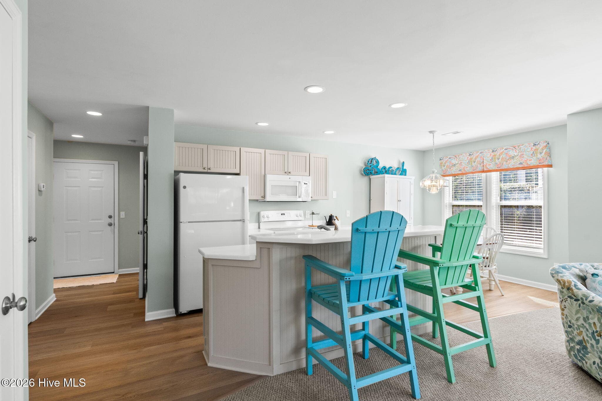View of kitchen counter - 3350 Club Villas Drive # 801, Southport, NC 28461, Southport
