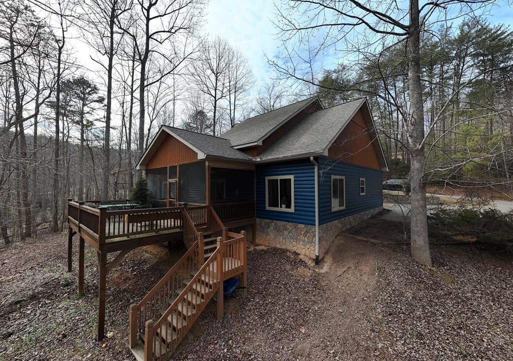 Single Family Residence at 95 Breezy Brook Lane 5, Hayesville, NC 28904, photo 34 of 35