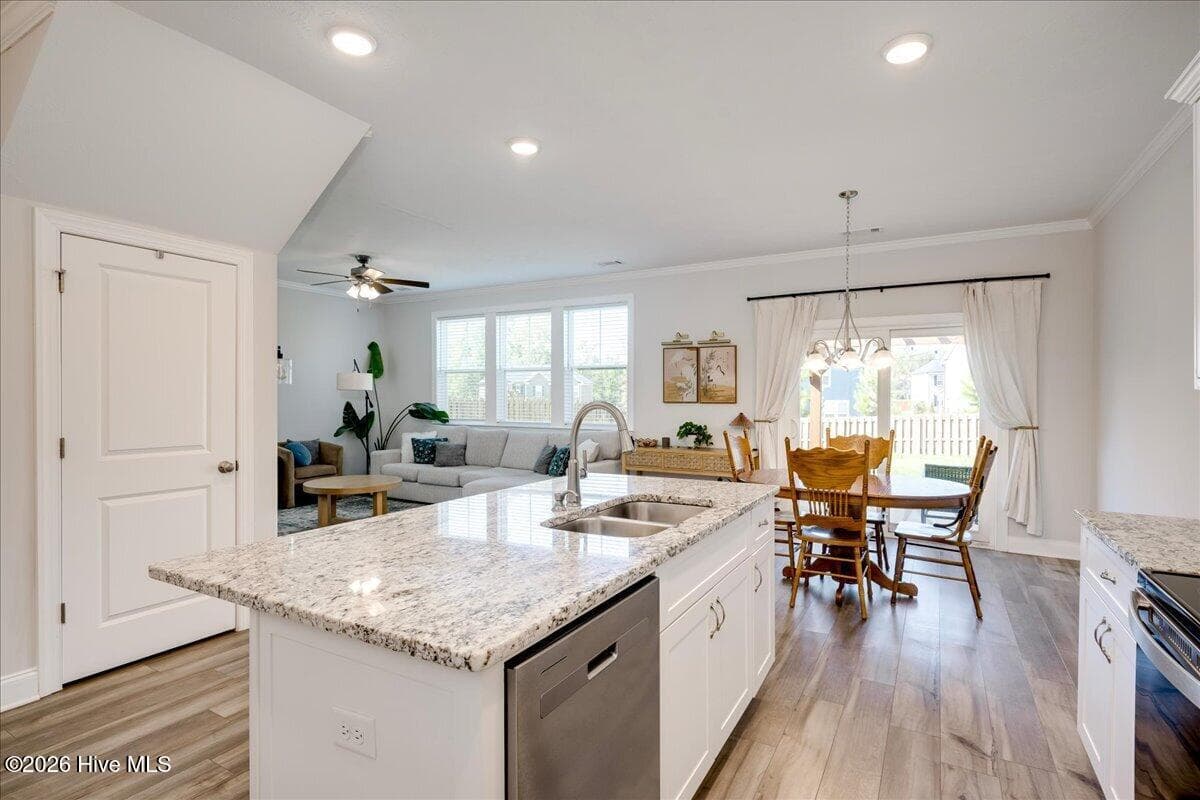 Single Family Residence at 331 Avignon Drive, Grovetown, GA 30813, photo 12 of 37