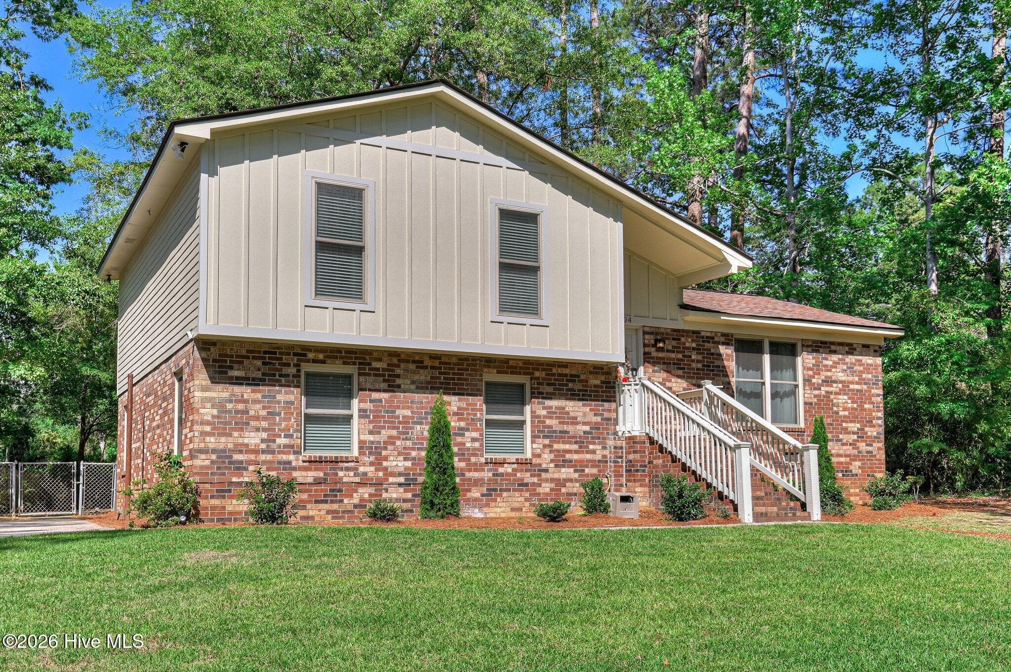 Landscaped Front Yard - 3304 Quaker Spring Road, Augusta, GA 30907