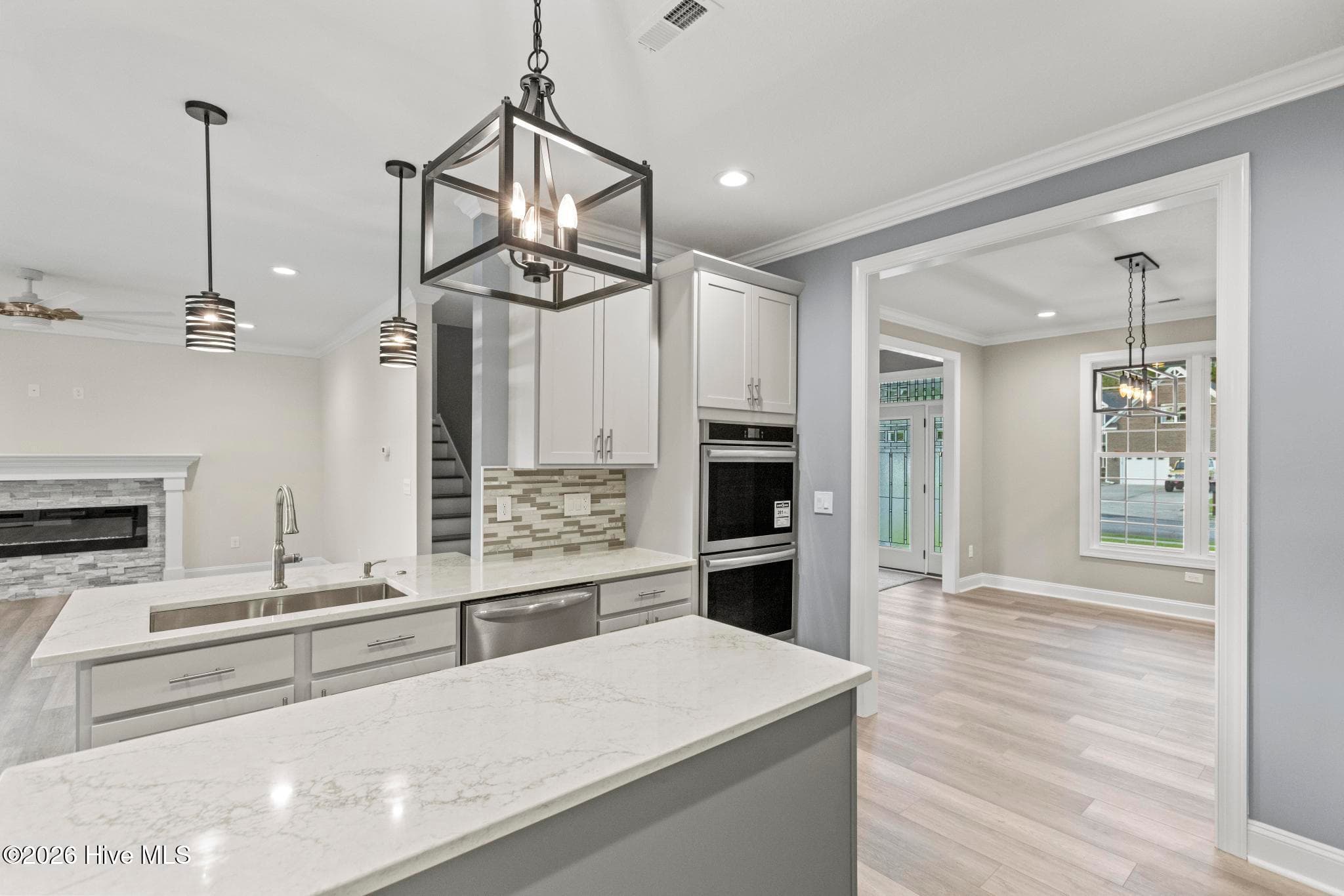 Single Family Residence at 403 King Richard Court, Jacksonville, NC 28546, photo 18 of 43