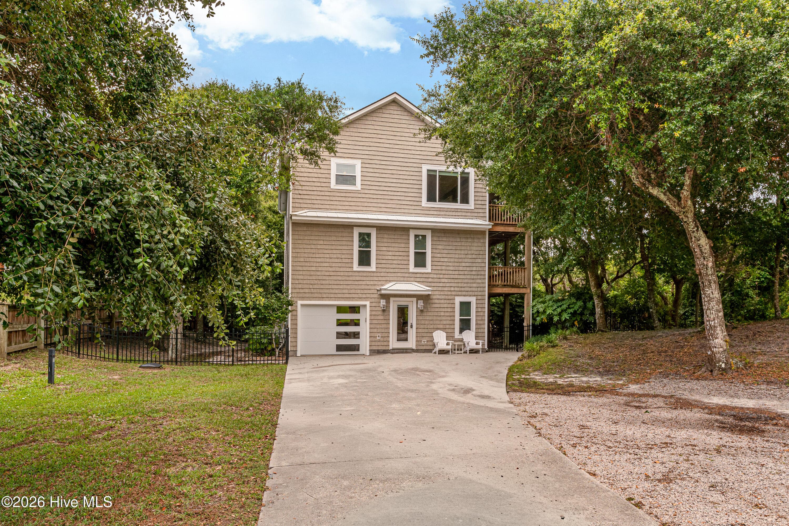 Single Family Residence at 102 Sandpiper Lane, Indian Beach, NC 28512, photo 2 of 64