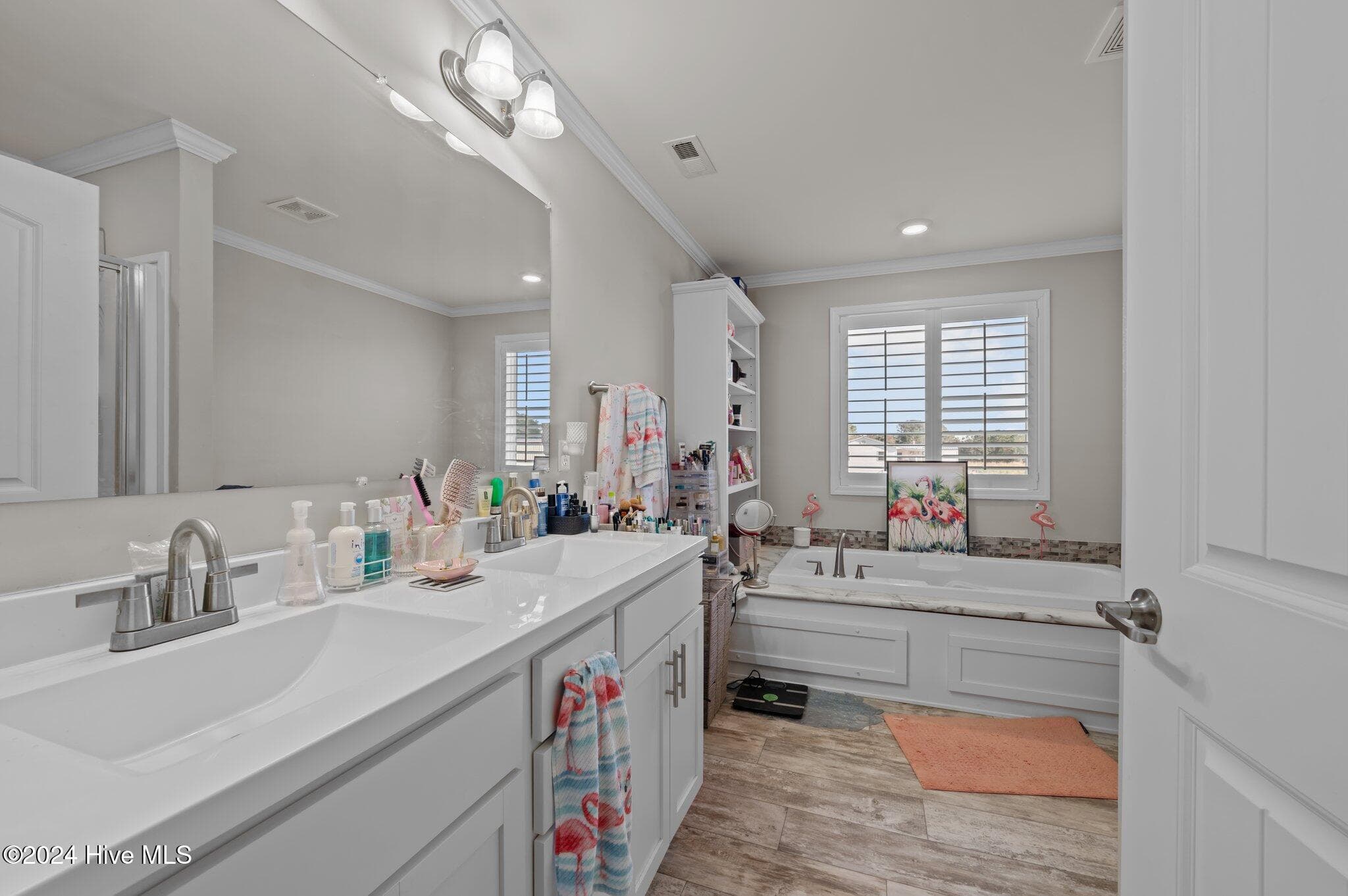 Single Family Residence at 1134 Whichards Beach Road, Chocowinity, NC 27817, photo 18 of 46