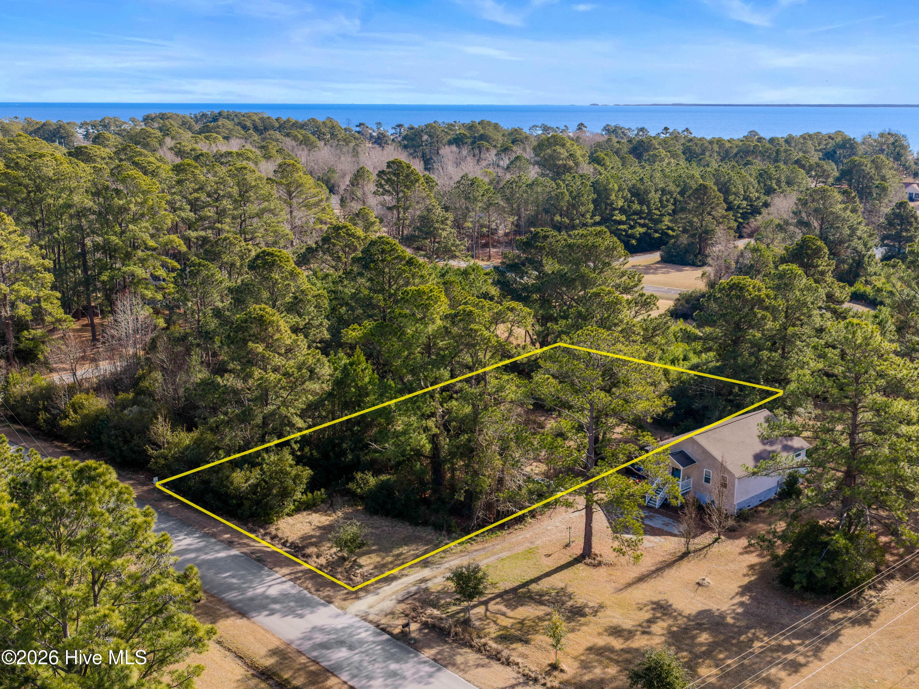 5996 Harbour Way, Oriental, NC 28571