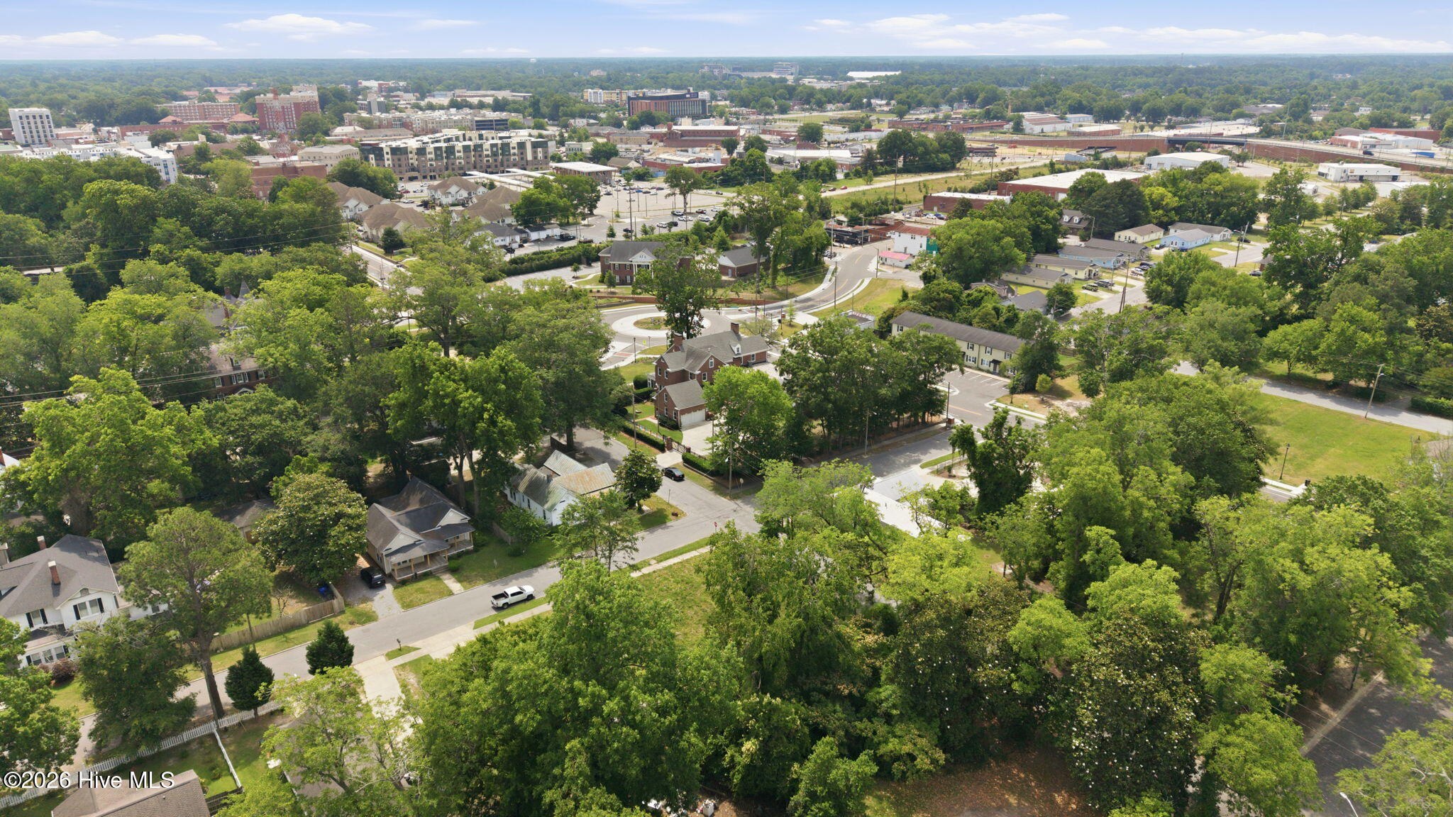 2-4 Units Multi-Family at 410 Latham Street, Greenville, NC 27834, photo 8 of 13