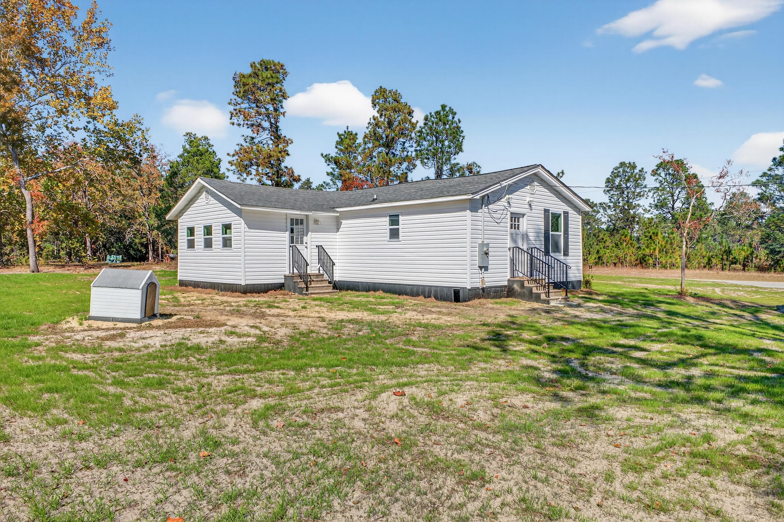 Single Family Residence at 20135 Us-Hwy 278, Williston, SC 29853, photo 3 of 28