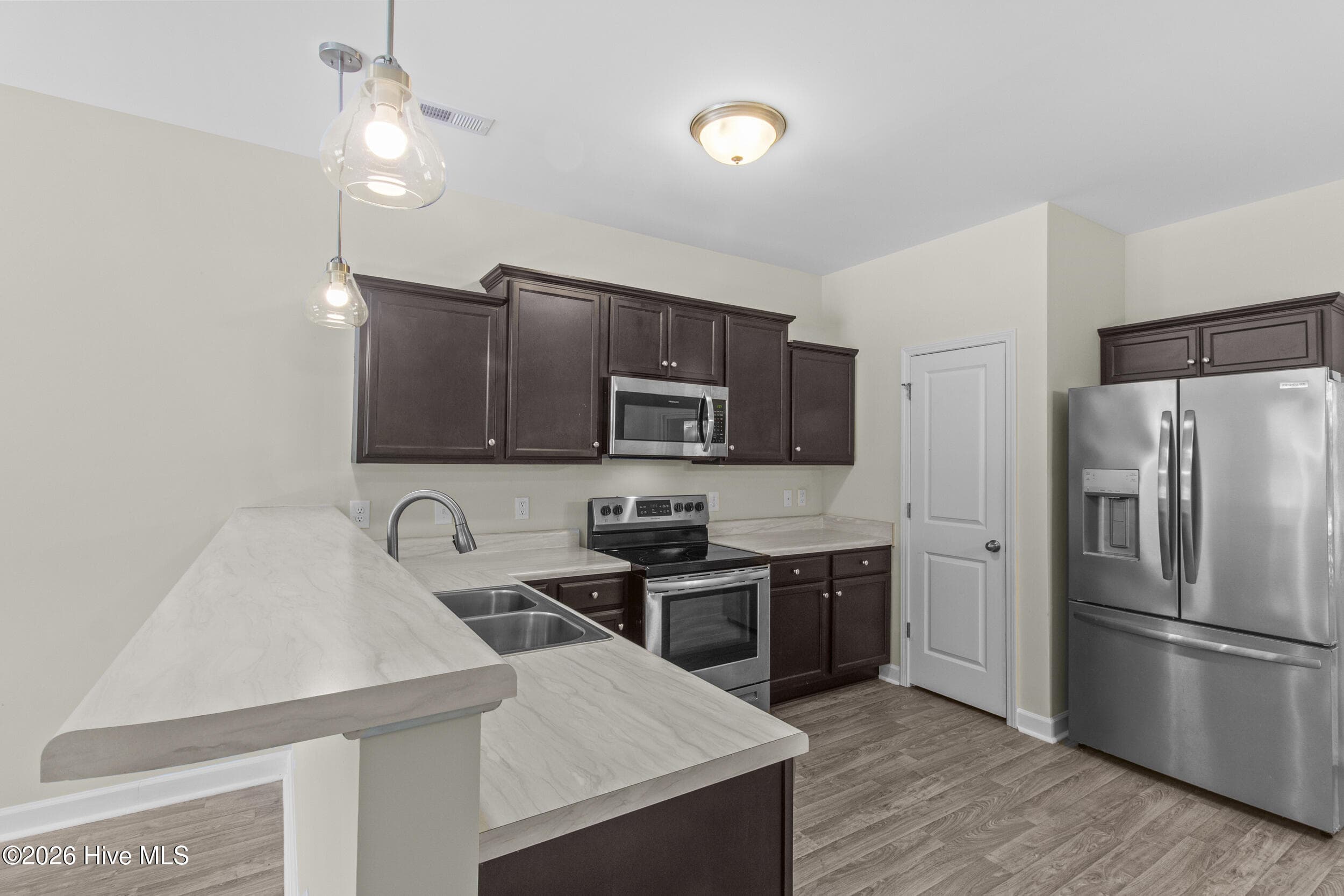 Townhouse at 109 Jaydn Drive E, Jacksonville, NC 28546, Jacksonville, photo 17 of 38