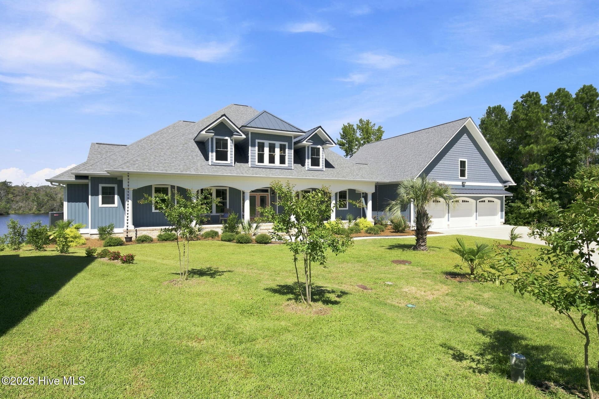 Single Family Residence at 248 Highwood Lane, New Bern, NC 28562, photo 2 of 78