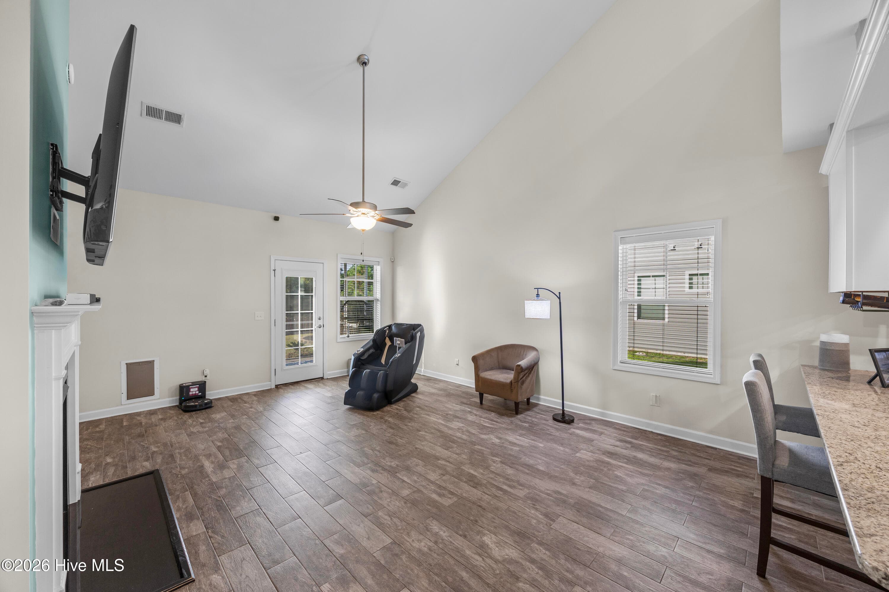 Single Family Residence at 2554 Longleaf Pine Circle, Leland, NC 28451, photo 18 of 71