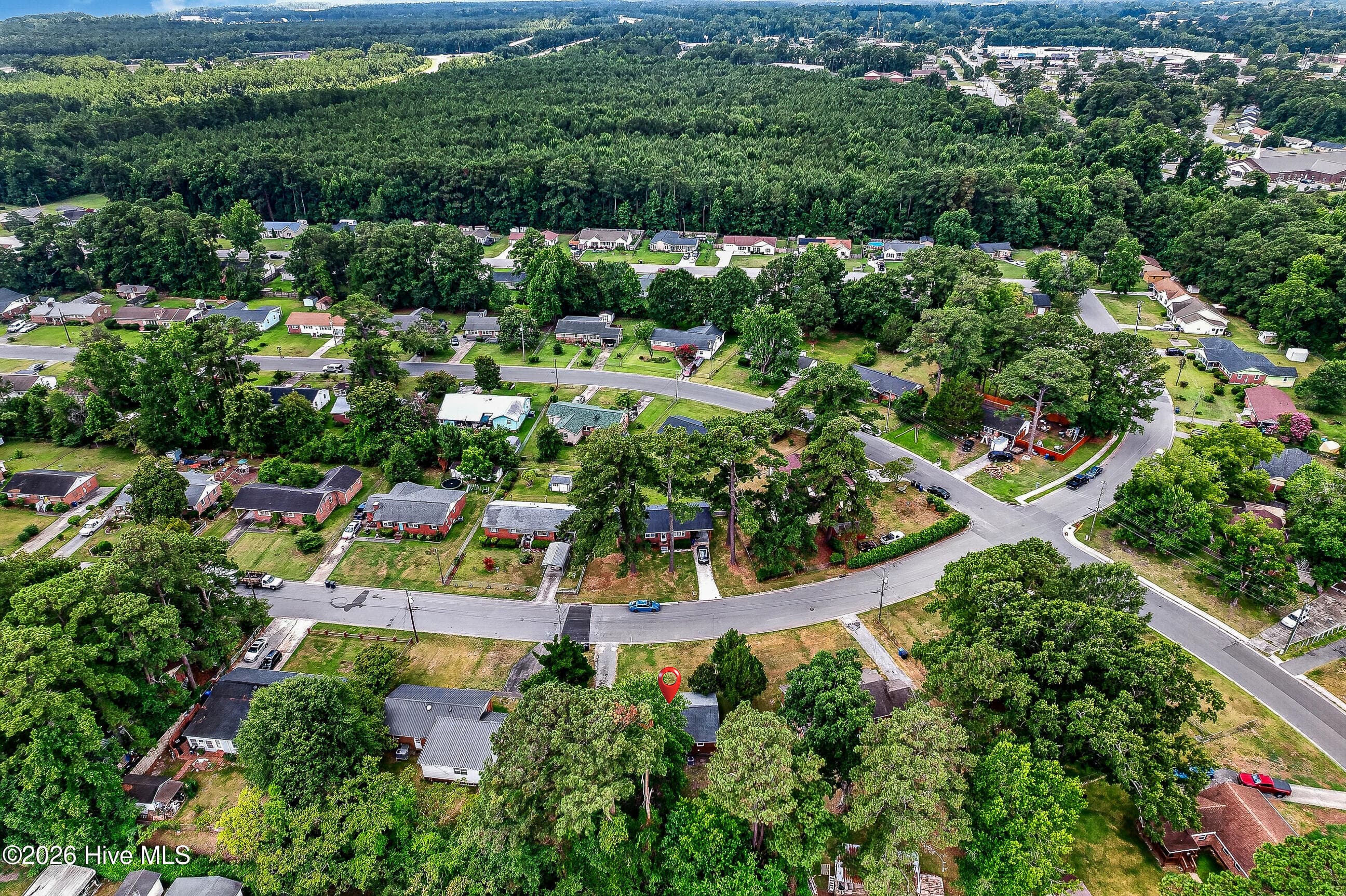 Single Family Residence at 105 Kitt Drive, Jacksonville, NC 28540, photo 5 of 30