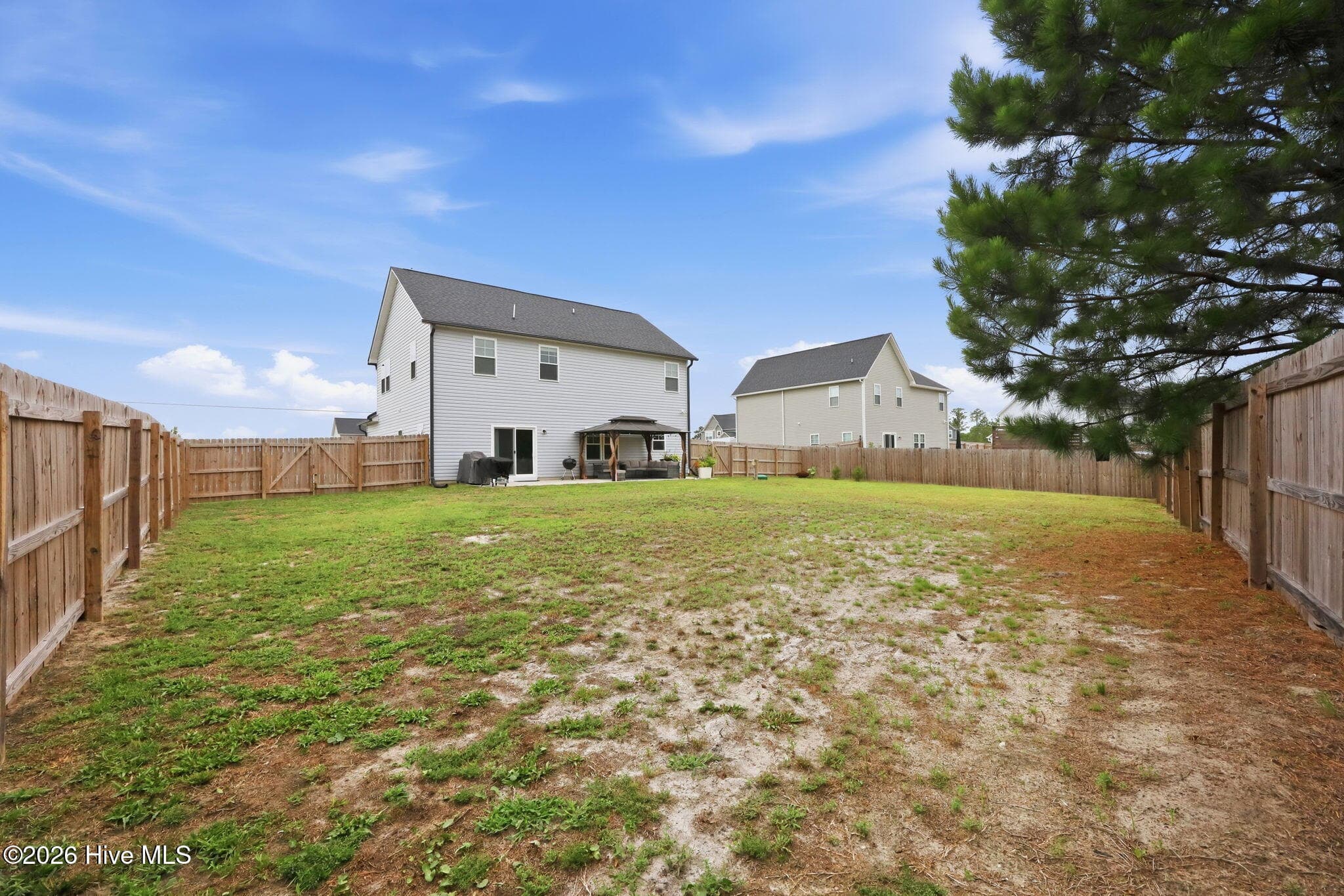 Single Family Residence at 284 E Ivybridge Drive, Hubert, NC 28539, photo 29 of 55
