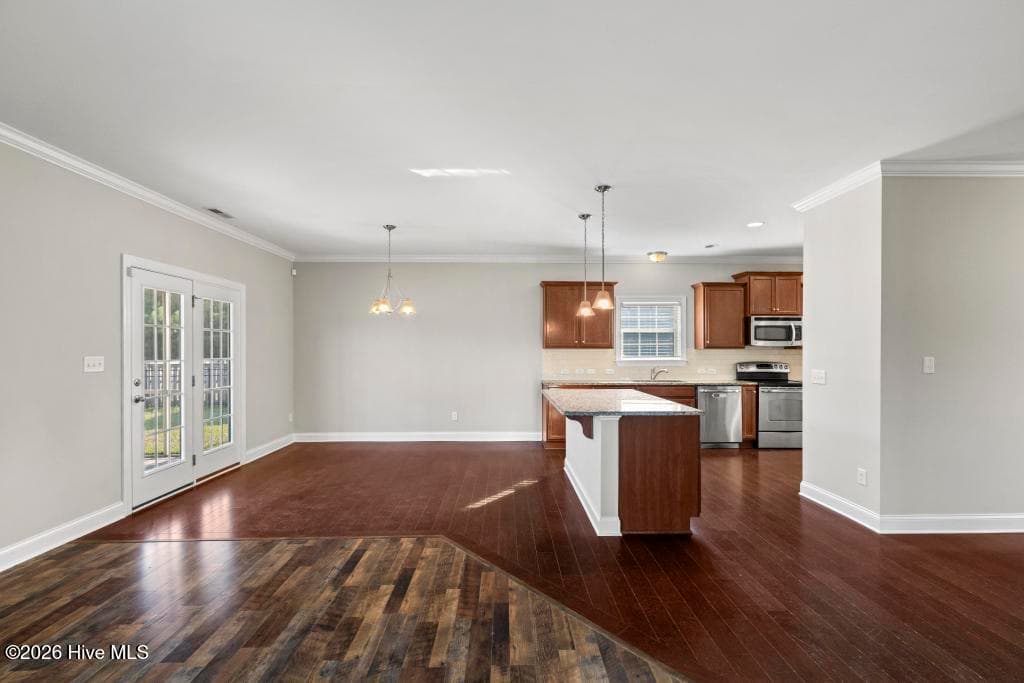 Single Family Residence at 408 Canvasback Lane, Sneads Ferry, NC 28460, photo 14 of 51