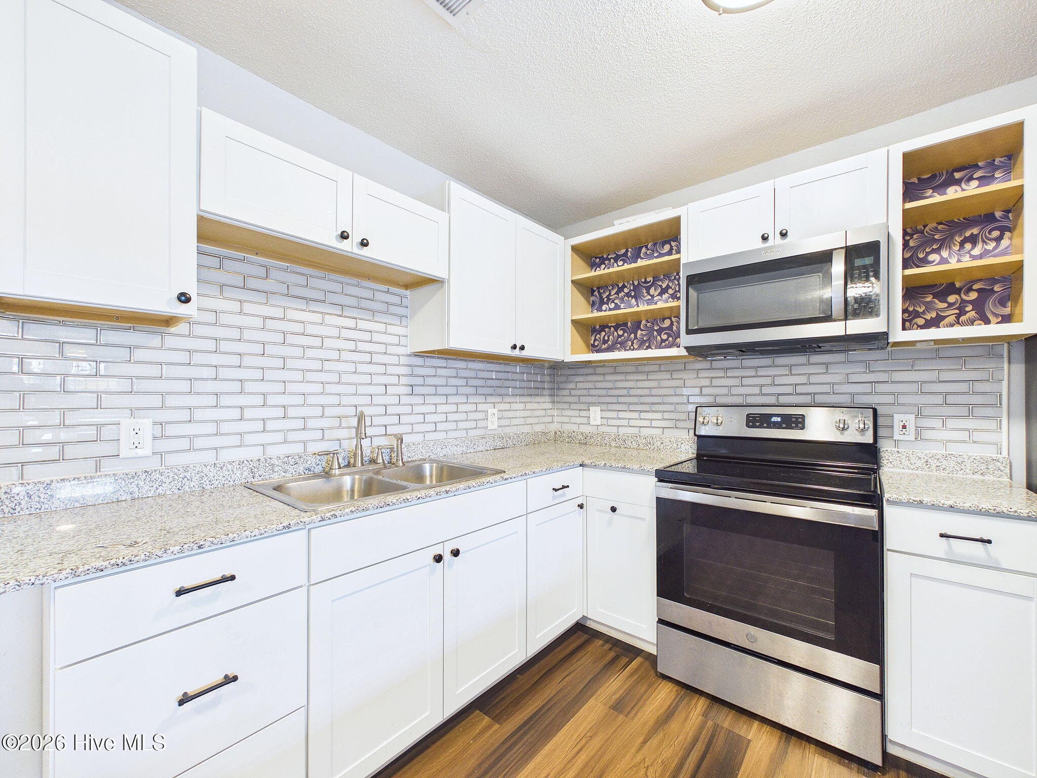 Single Family Residence at 1201 Kornegay Avenue, Wilmington, NC 28405, photo 11 of 44