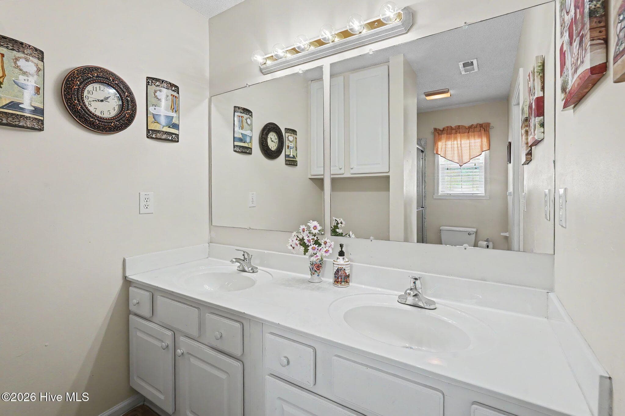Single Family Residence at 1718 Pharview Drive SW, Ocean Isle Beach, NC 28469, photo 24 of 38