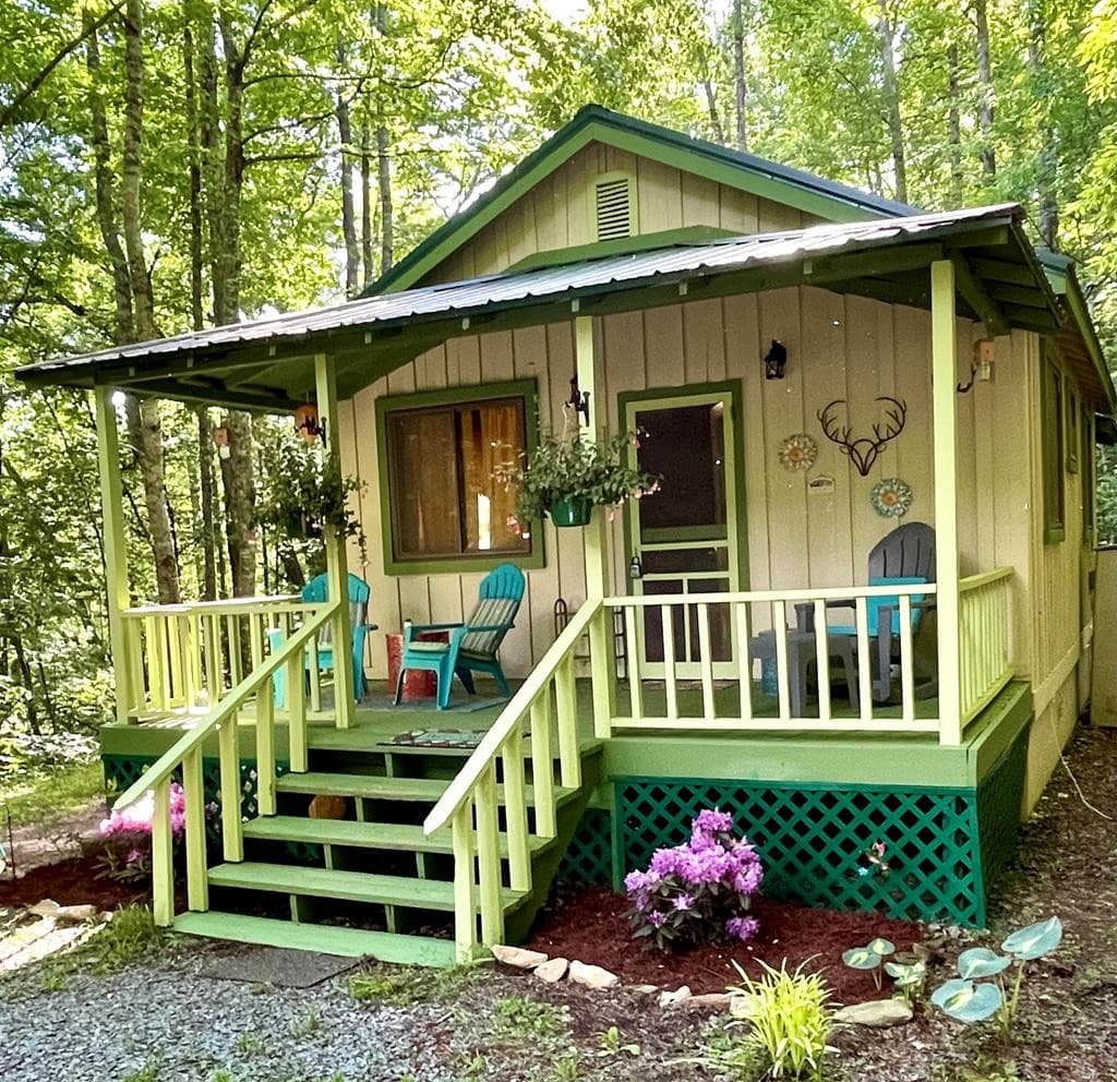 Residential at 180 Valley Lane, Bryson City, NC 28713, Bryson City, photo 6 of 82