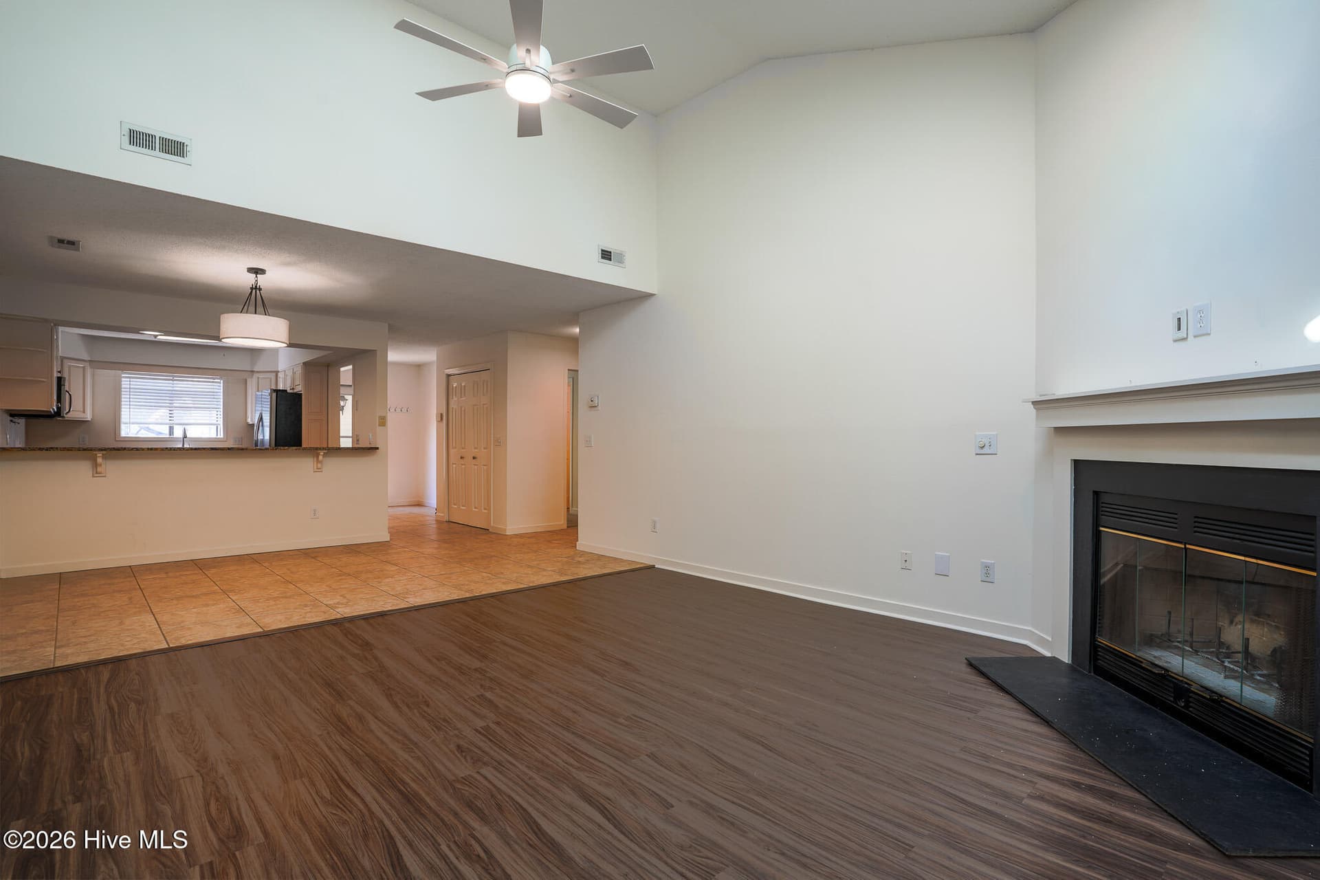 Townhouse at 211 Inland Greens Circle, Wilmington, NC 28405, photo 23 of 114
