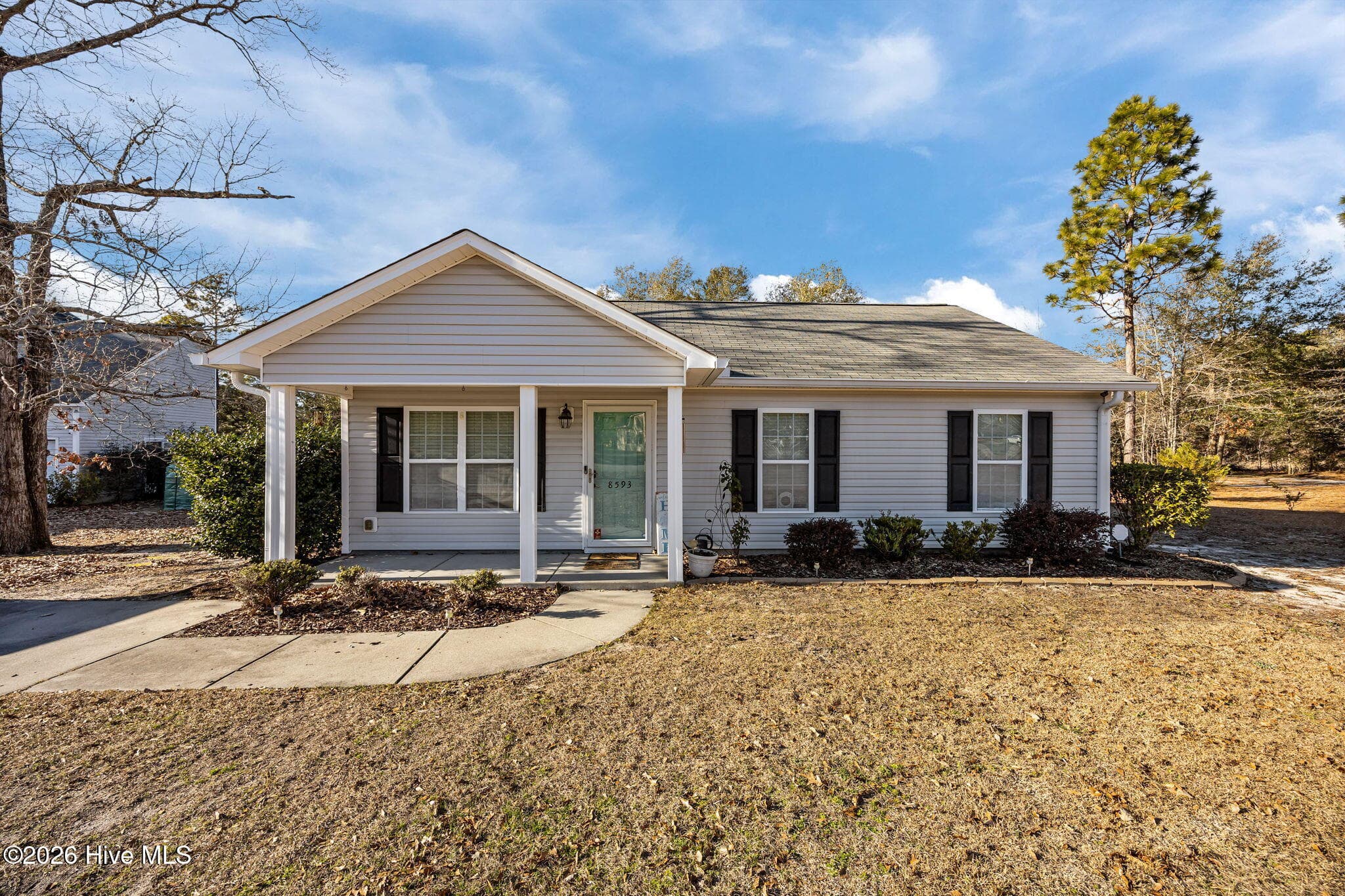 8593 Heirloom Drive NE, Leland, NC 28451