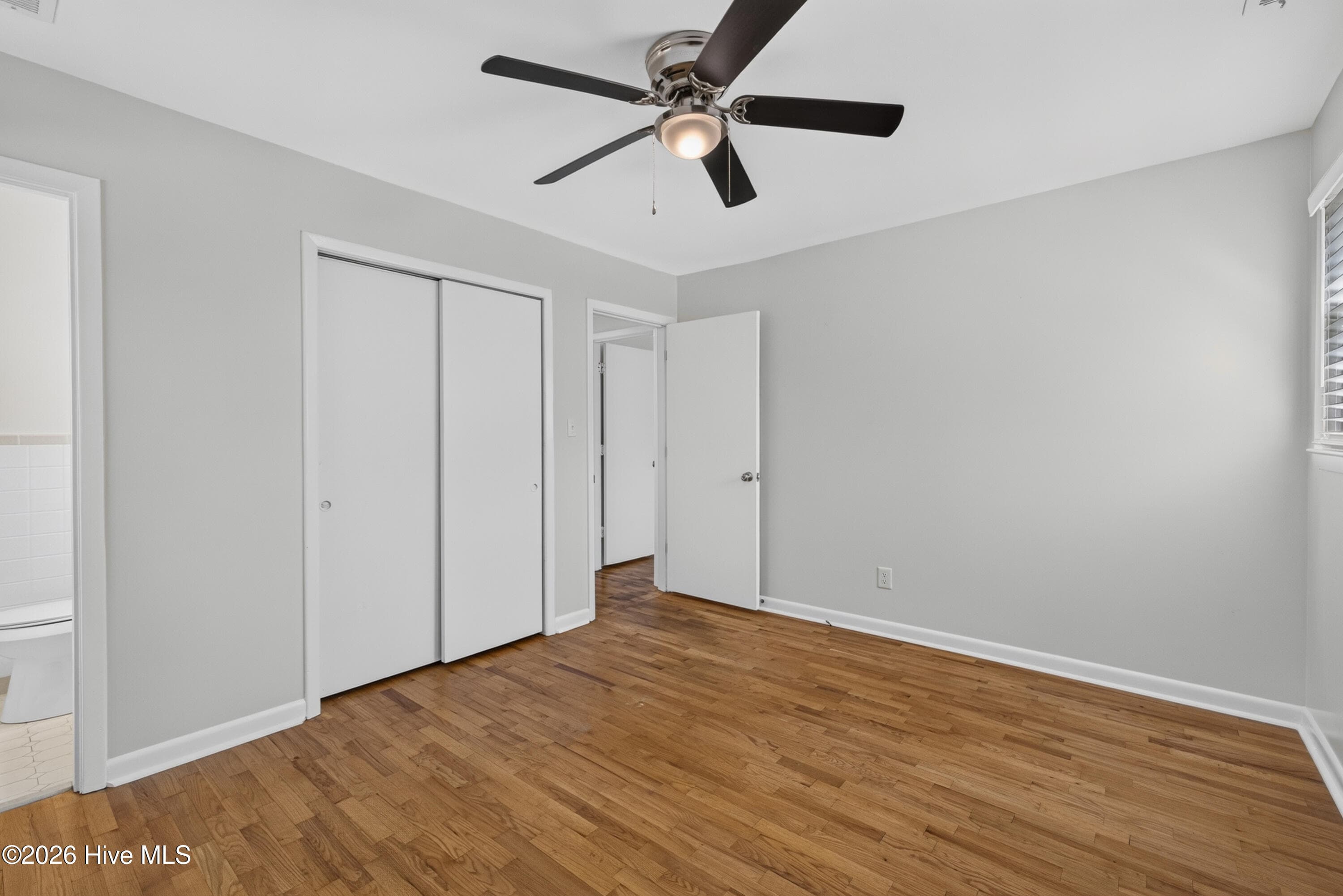 Single Family Residence at 705 Holbrooke Avenue, Wilmington, NC 28412, photo 24 of 36
