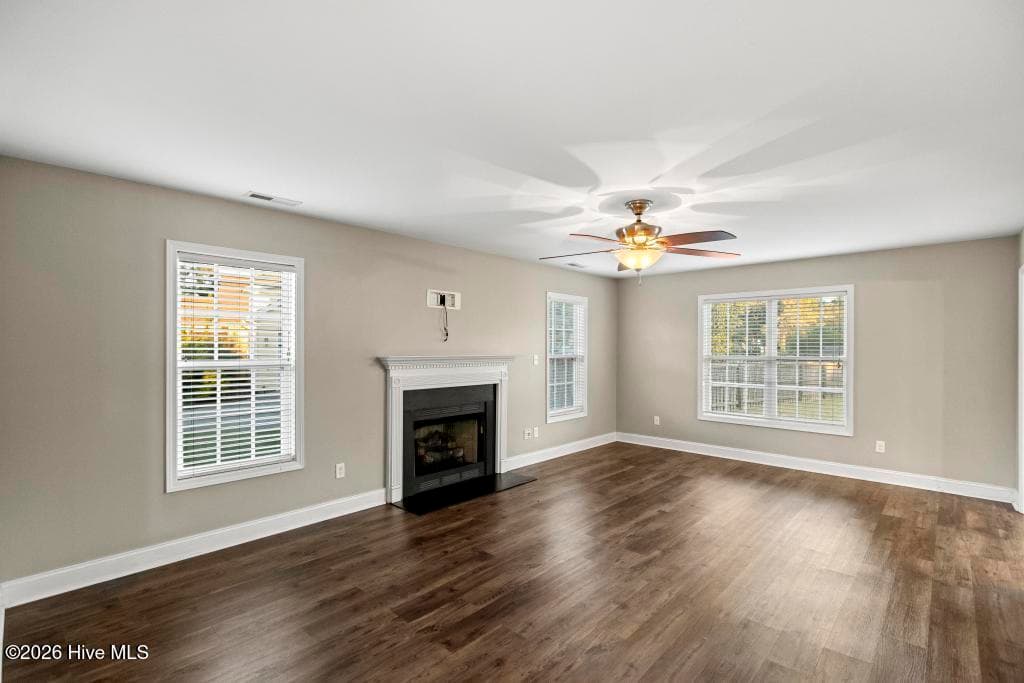 Single Family Residence at 208 Gelynda Court, Holly Ridge, NC 28445, photo 16 of 53