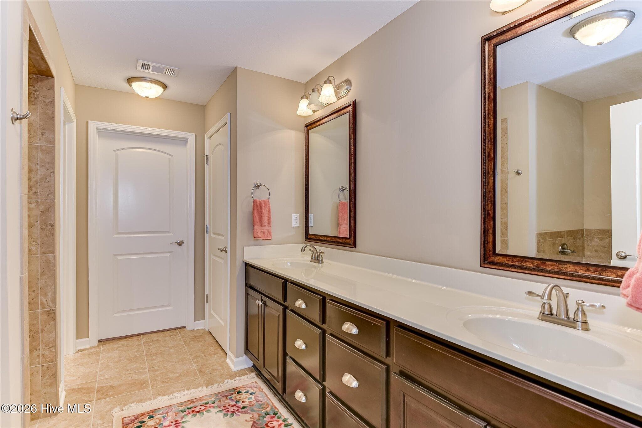 Primary Ensuite Bath - 1201 Brookstone Way, Augusta, GA 30909