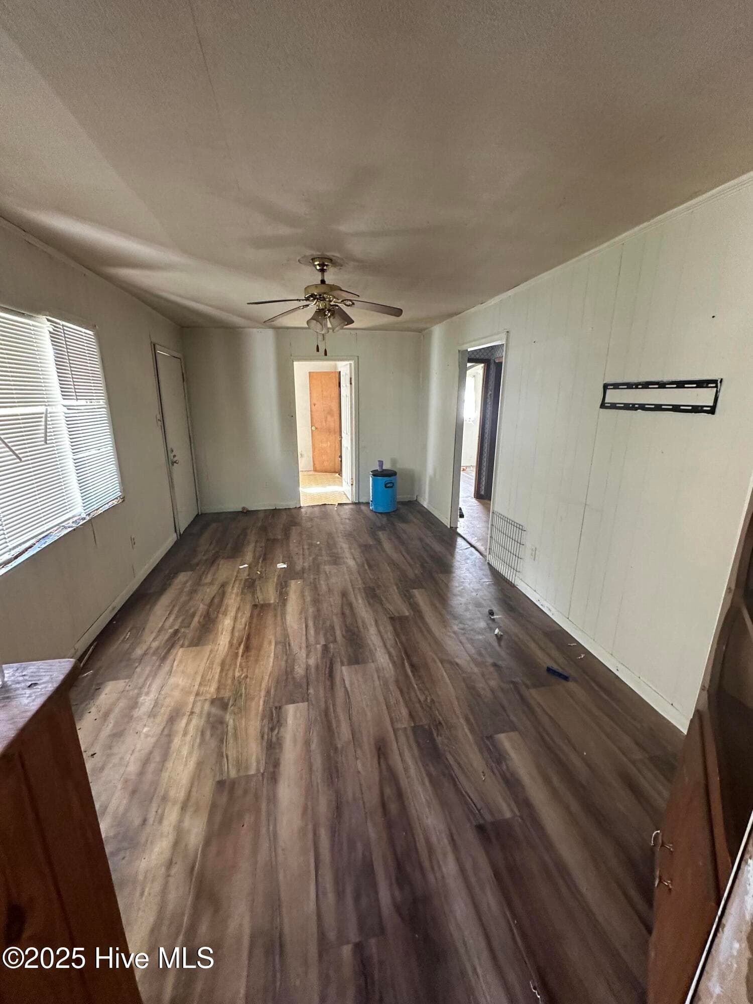 Manufactured Home at 1232 Mears Lane, Clarkton, NC 28433, photo 25 of 27