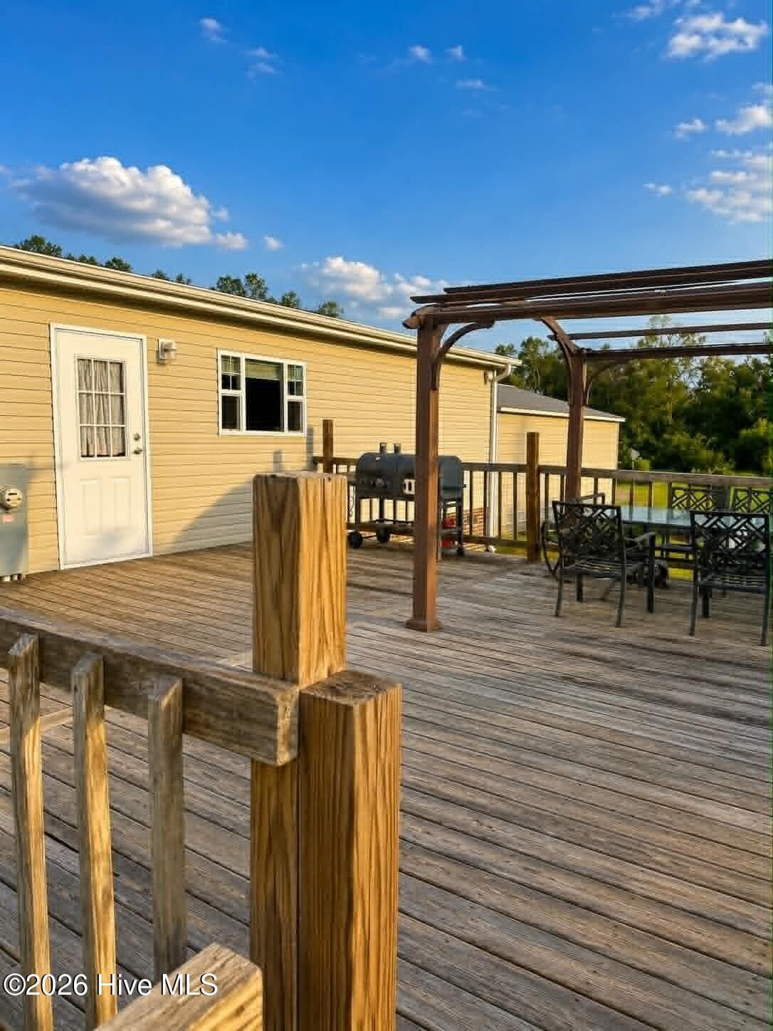 Manufactured Home at 7537 Burney Road, White Oak, NC 28399, photo 12 of 15