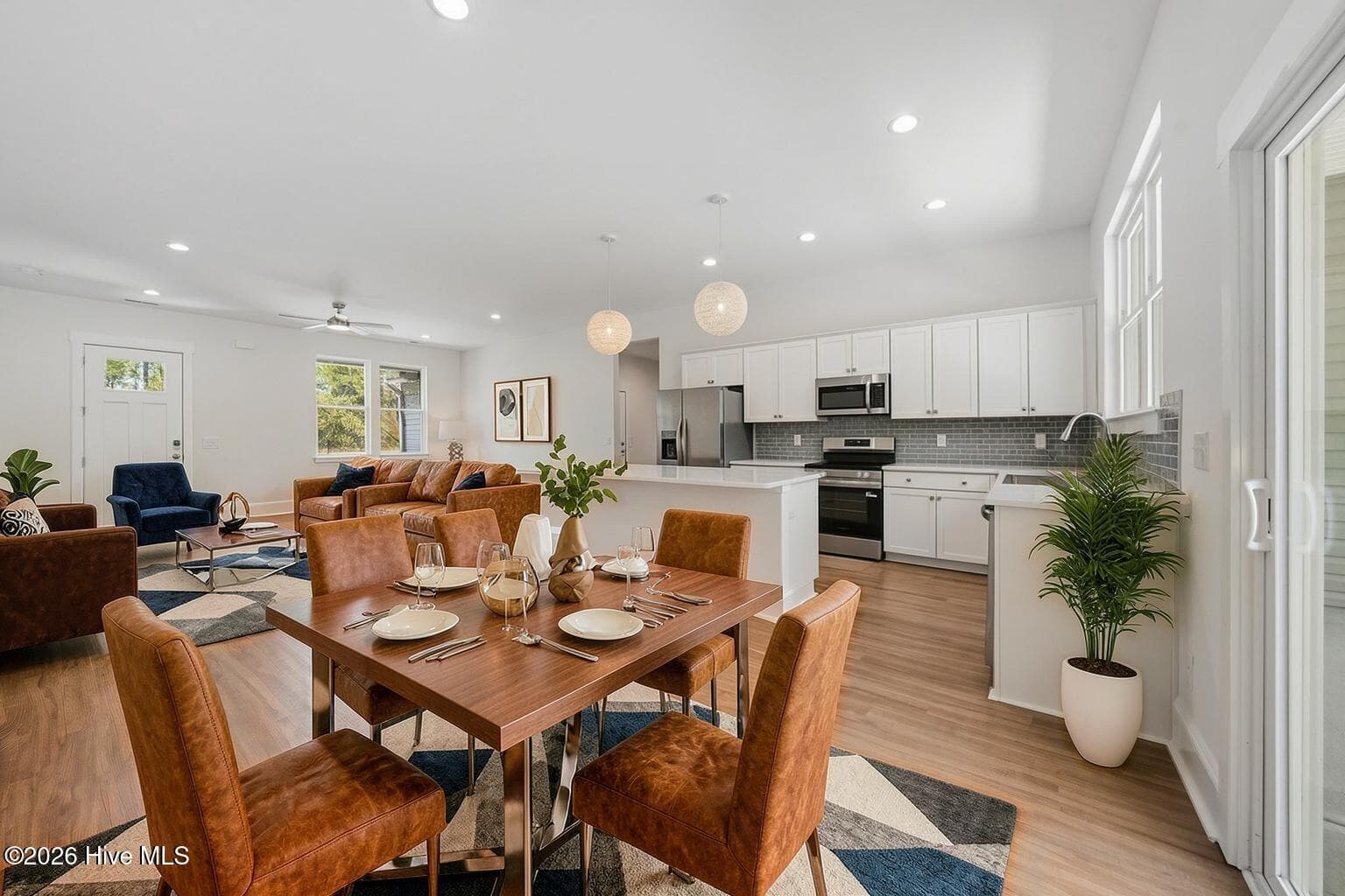 Virtually staged - 646 E Boiling Spring Road, Southport, NC 28461
