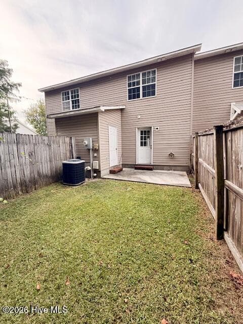 Townhouse at 964 W Pueblo Drive, Jacksonville, NC 28546, photo 20 of 21