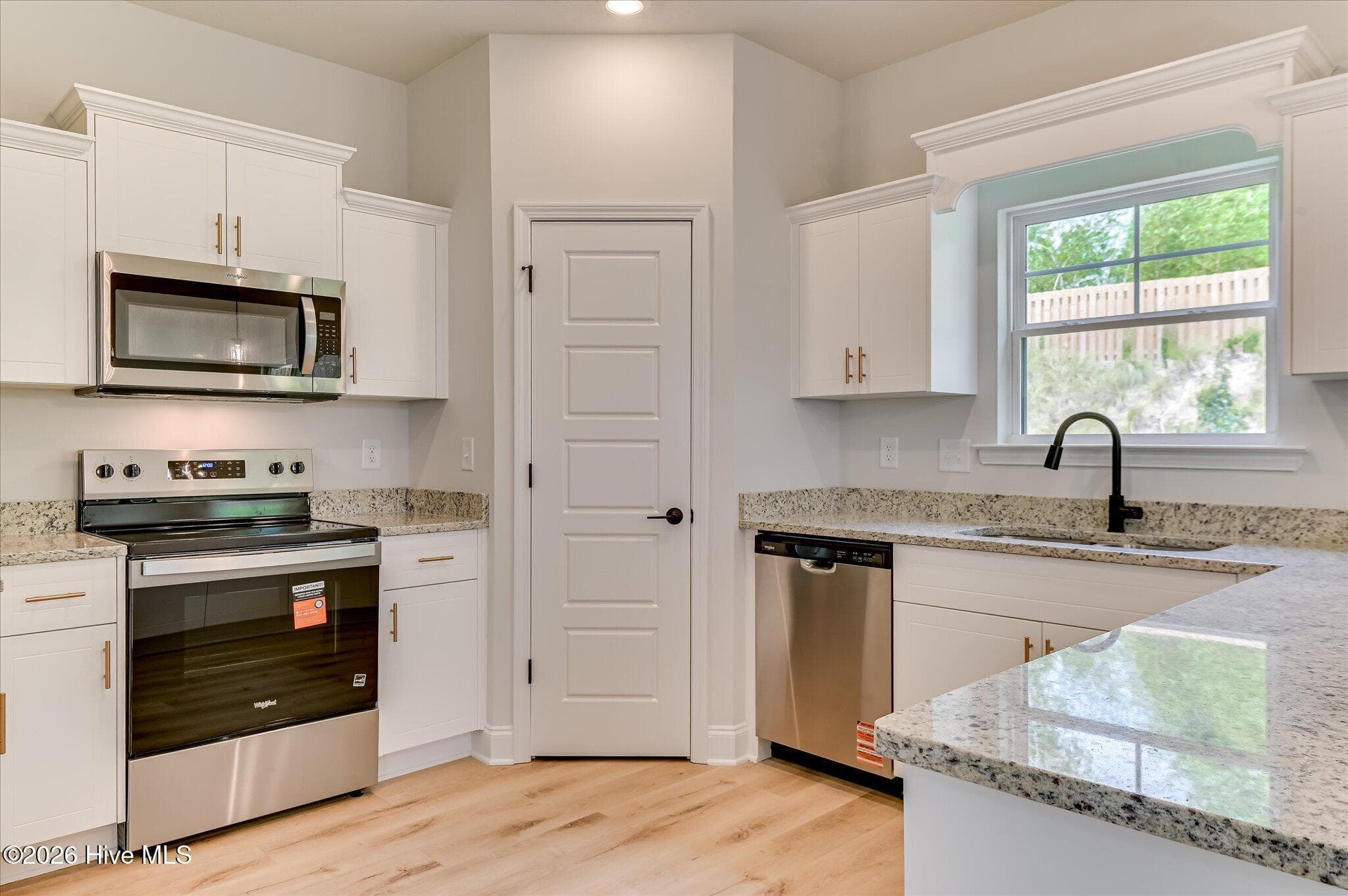 Single Family Residence at 426 Mill Stone Lane, North Augusta, SC 29860, photo 7 of 82