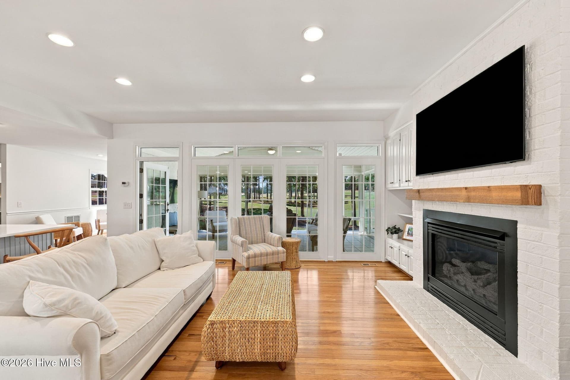 Single Family Residence at 25 Steeplechase Way, Southern Pines, NC 28387, photo 6 of 45