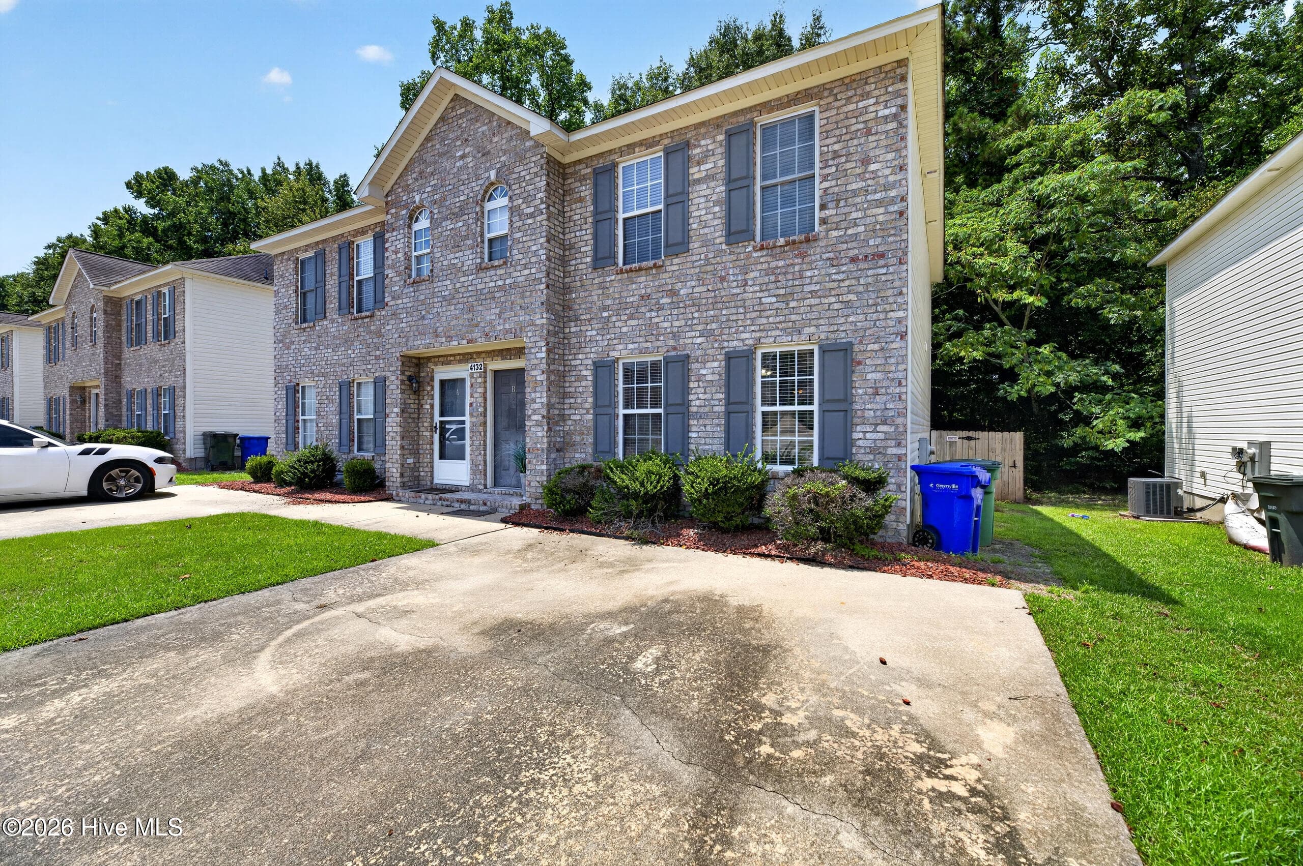 Townhouse at 4132 Brook Creek Lane B, Greenville, NC 27858, photo 3 of 40